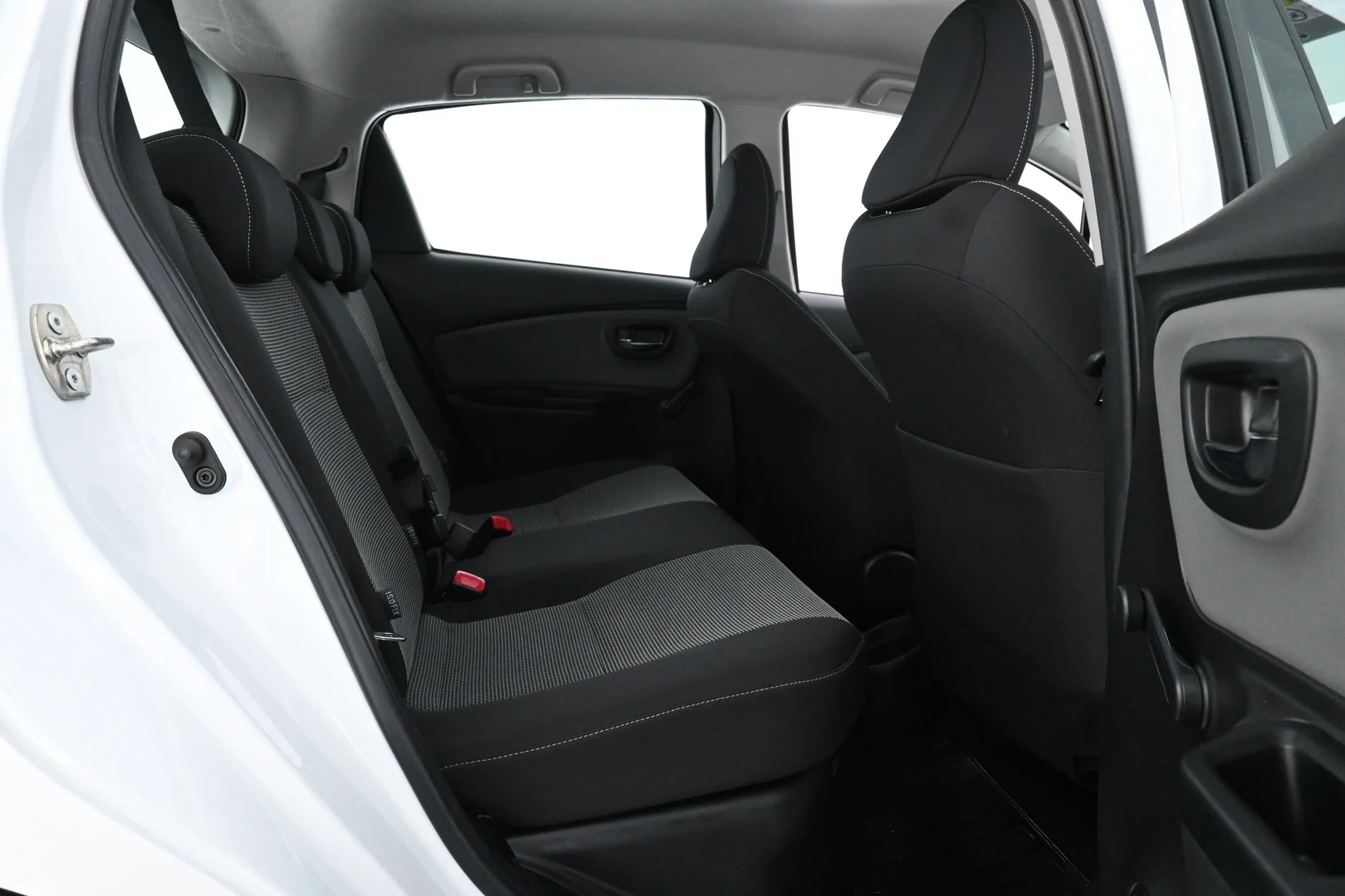 Car Image - 7Hv9gjzARlqtzPF3TknKdc