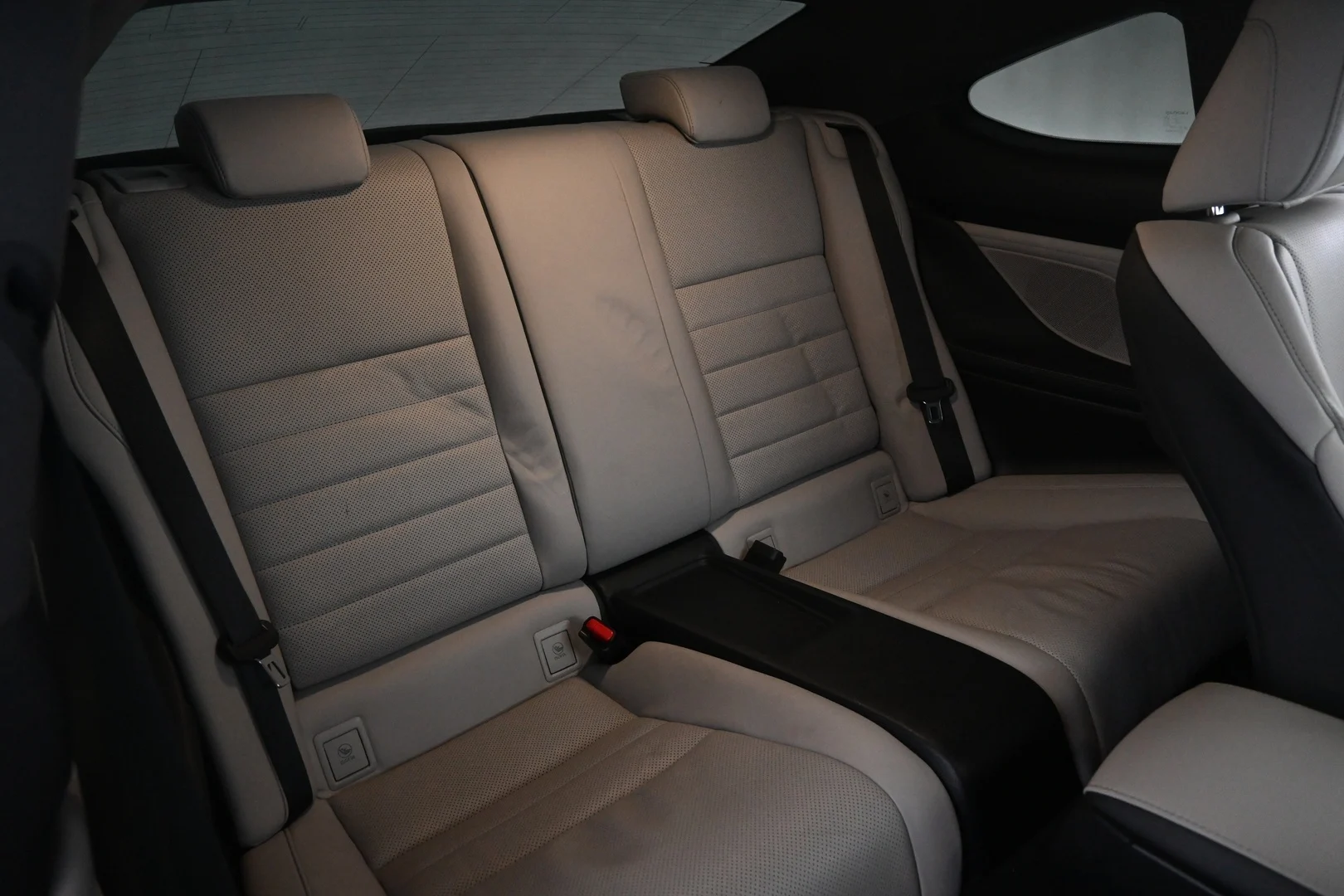 Car Image - 6kVA6FvrVDqAYJcdq6CEG1