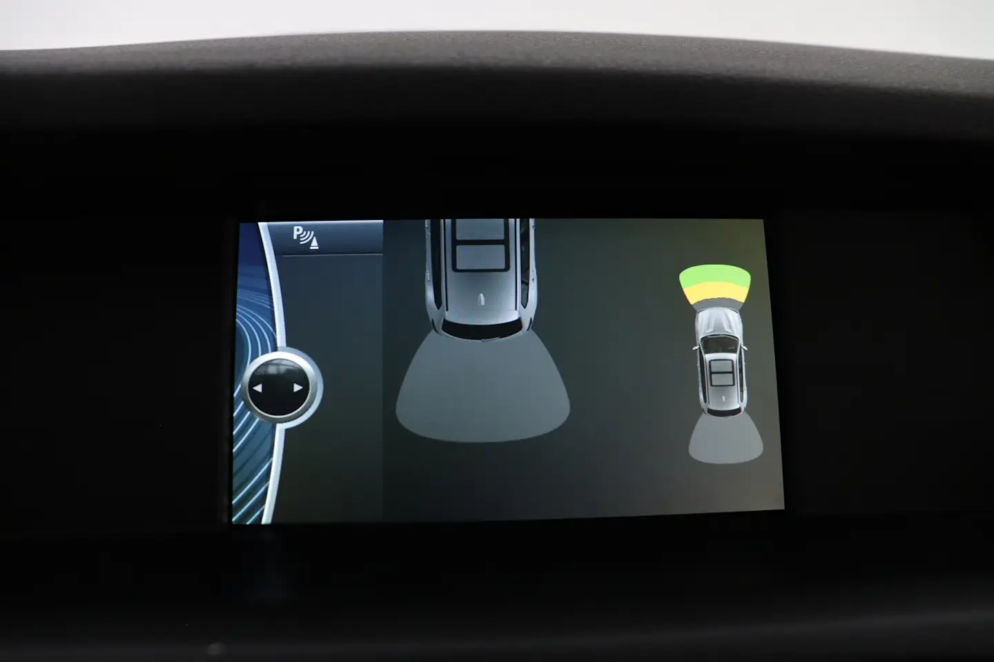 Car Image - X4Szc5fkUzPqg0HwNuQ8F