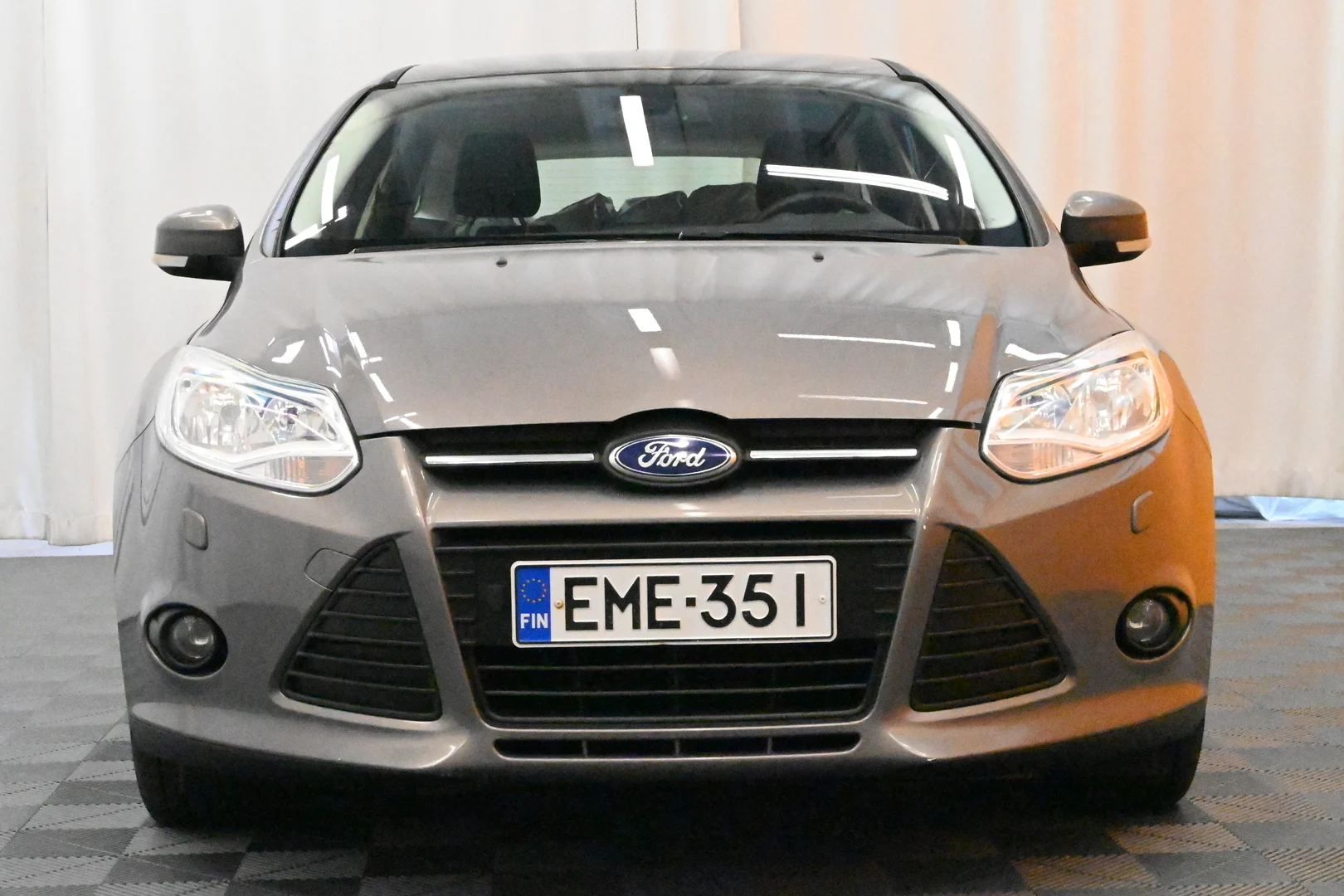 Car Image - 7smQ995Alw49OGR580qBP2