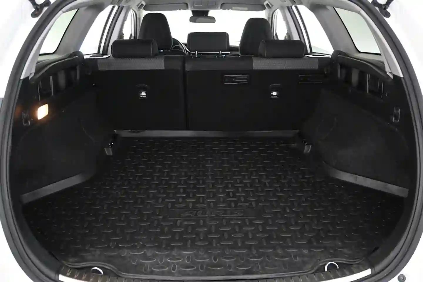 Car Image - 6LRH8kBw8y2PjkjJOlS2Ra
