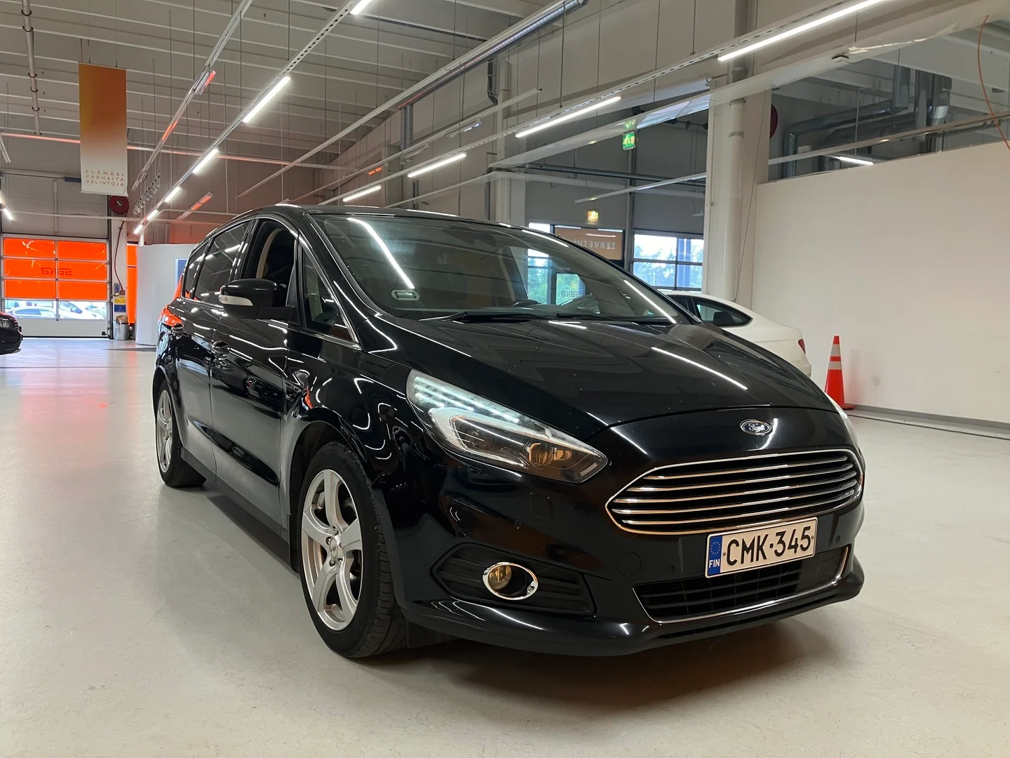 Car Image - 7DyZQlF23VlYnXG1WW6WCt