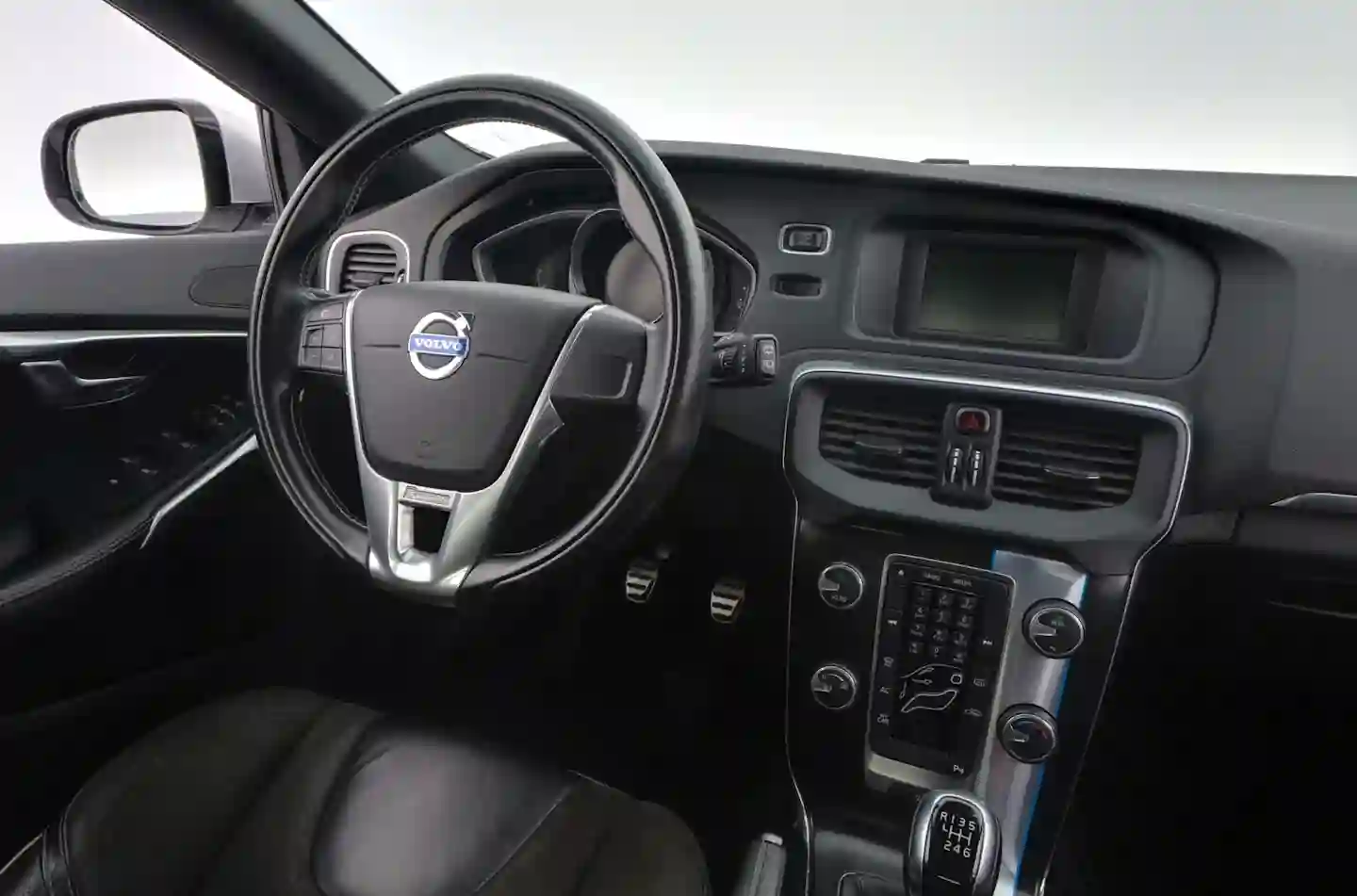 Car Image - LNzkCzCXklhxOcVxVBqCN