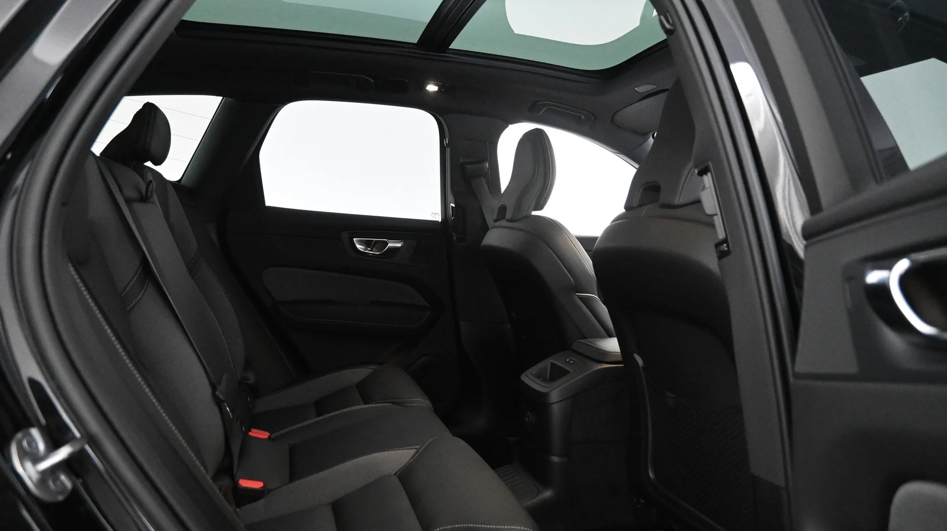 Car Image - 1rb2r0QVfCuQjXO82jzCDl