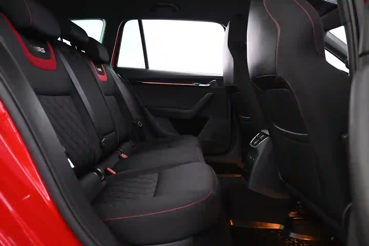 Car Image - 3xk3l3uA7wUvGRkWPh4uJK