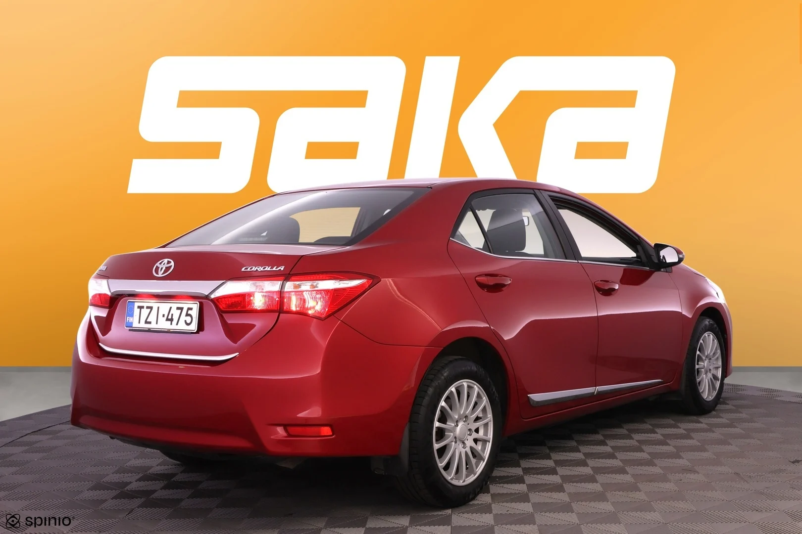 Car Image - 352tLa0KM1xLzKS5JYaJaX