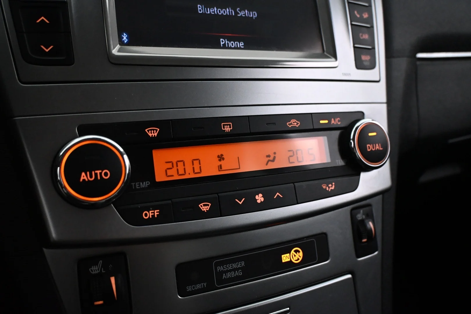 Car Image - 6A3SNW60imCKVhXlRdXy11