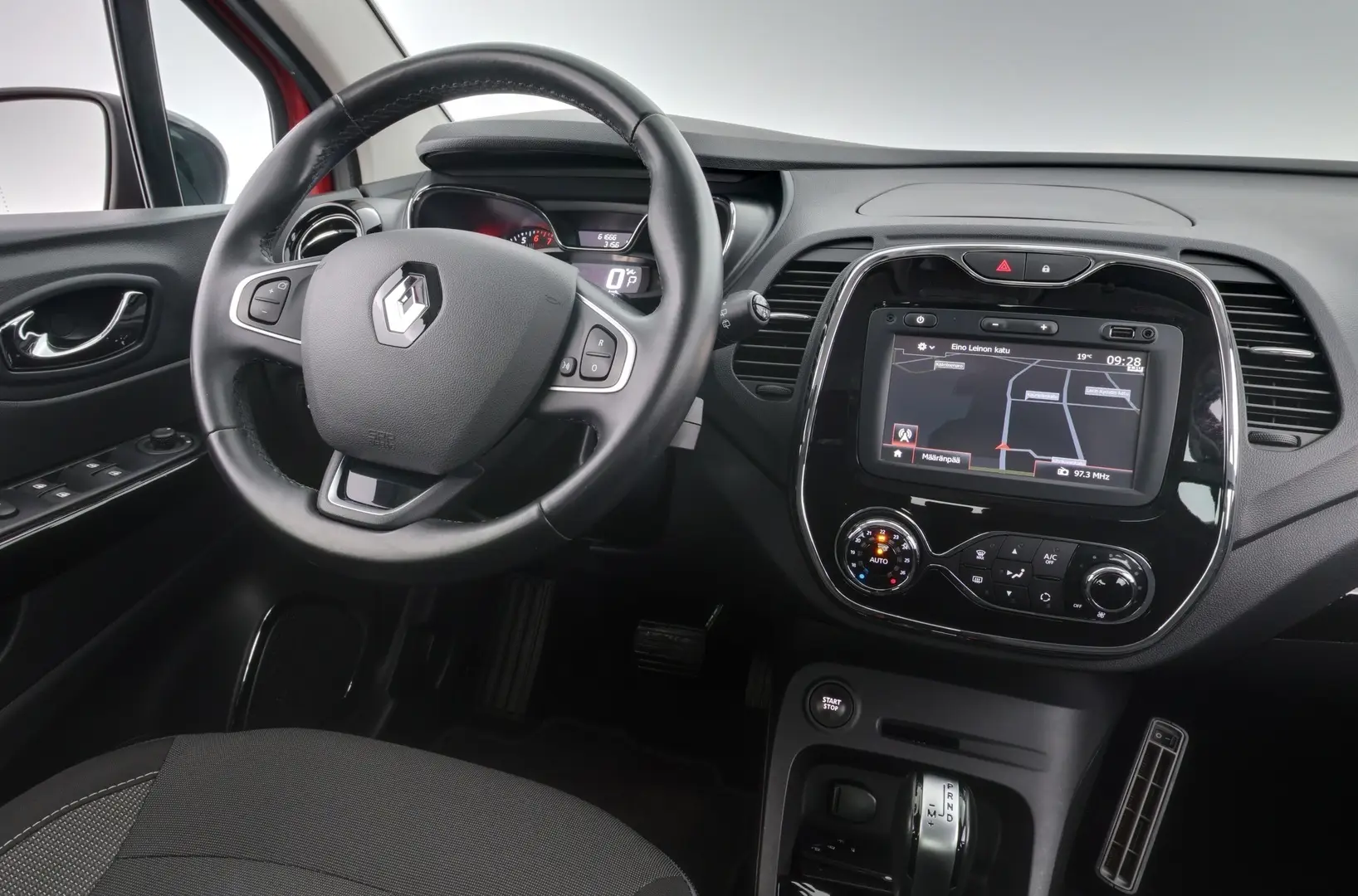 Car Image - 5H1tiHU1g5YlPIo3KC4UJB
