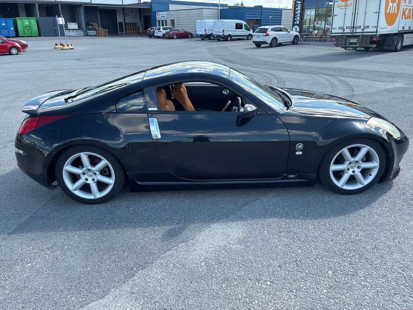 Car Image - 2IQlMaLn7fZWri32yoKlQG