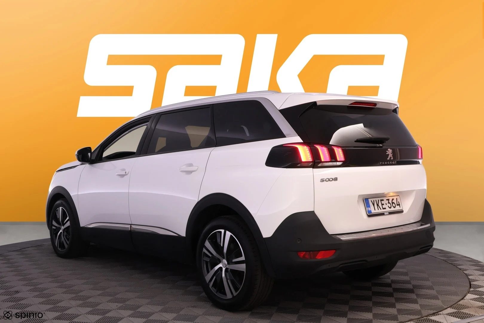 Car Image - TmWhdaqeKTyidgpF5X4db