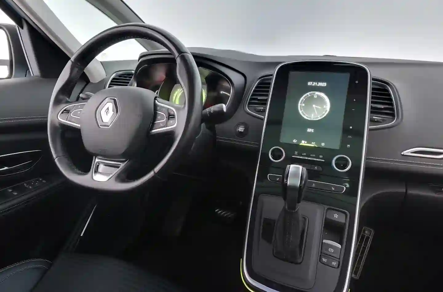 Car Image - FkRnbxb06chVx4R8wmGJx