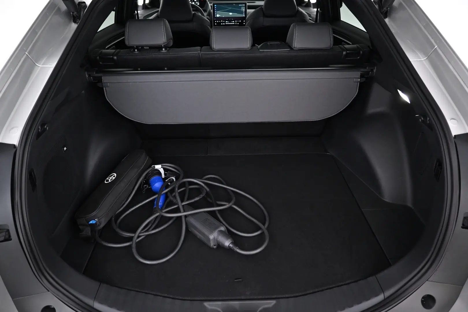 Car Image - 6rB6haoYdTc9qHKboVgCT4