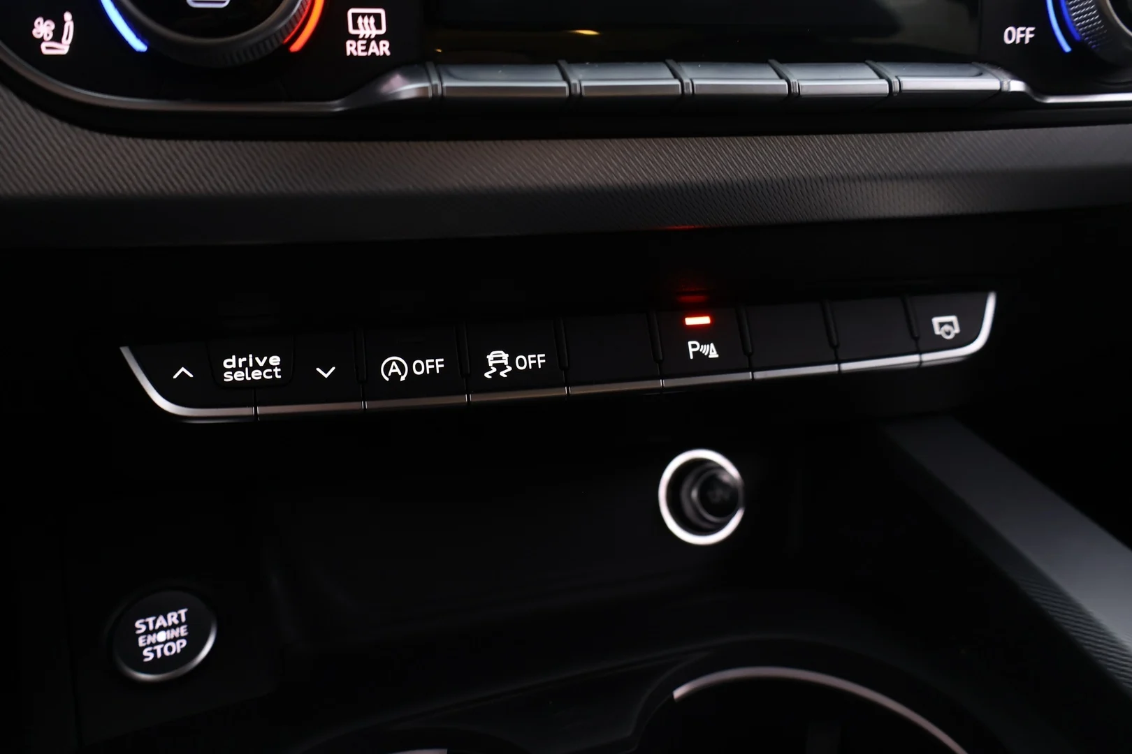 Car Image - tm977Jc8o3FB0ildjuctH