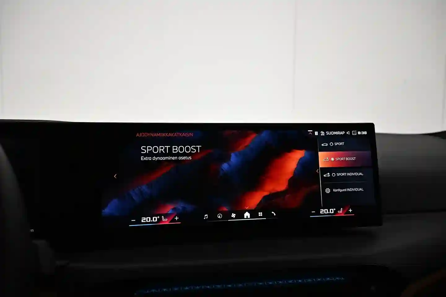 Car Image - 3OipEAFjXyLf0DoEVvckme