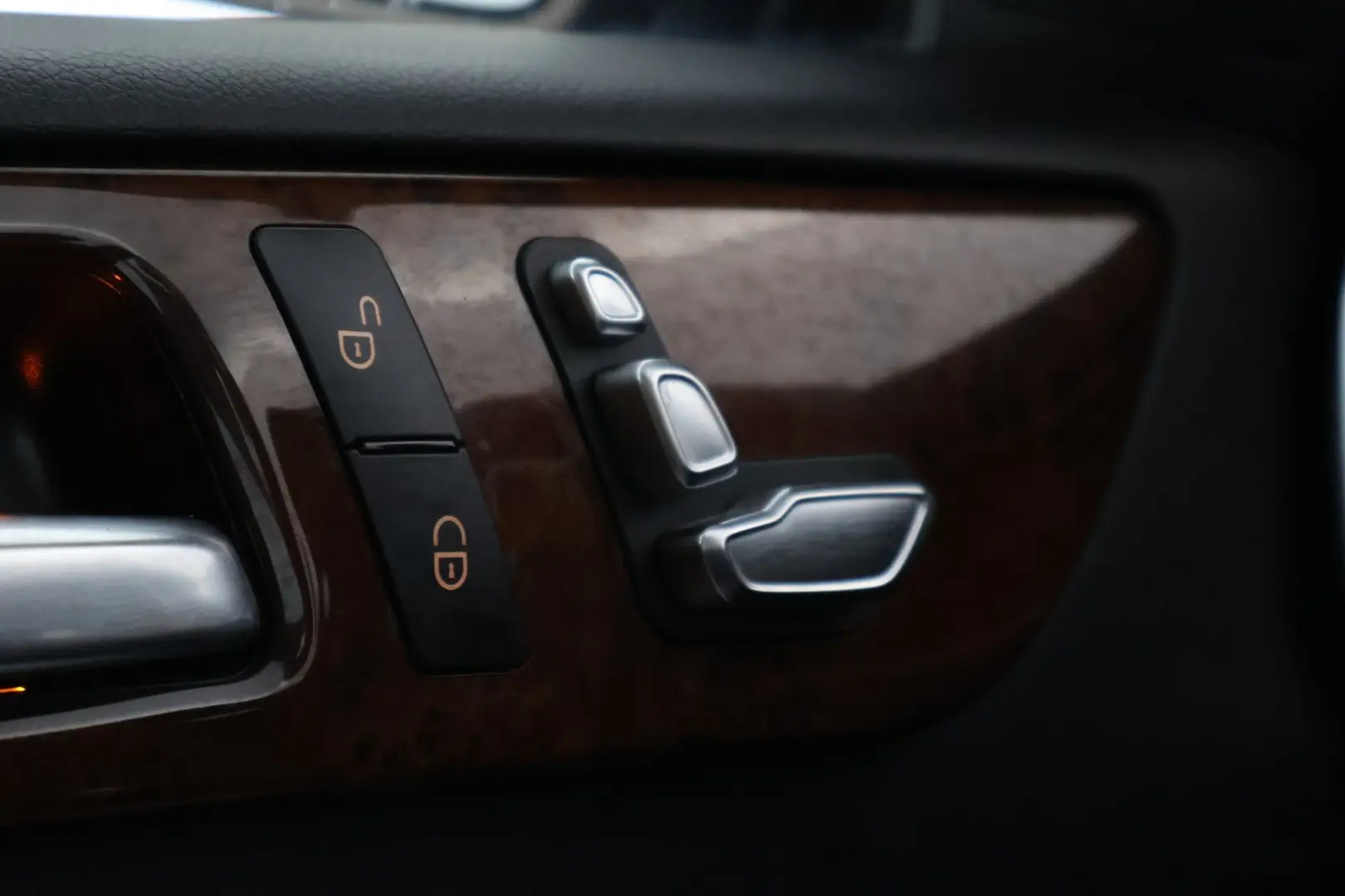 Car Image - 7xcRat8gsp4aUyGuOnkYQH
