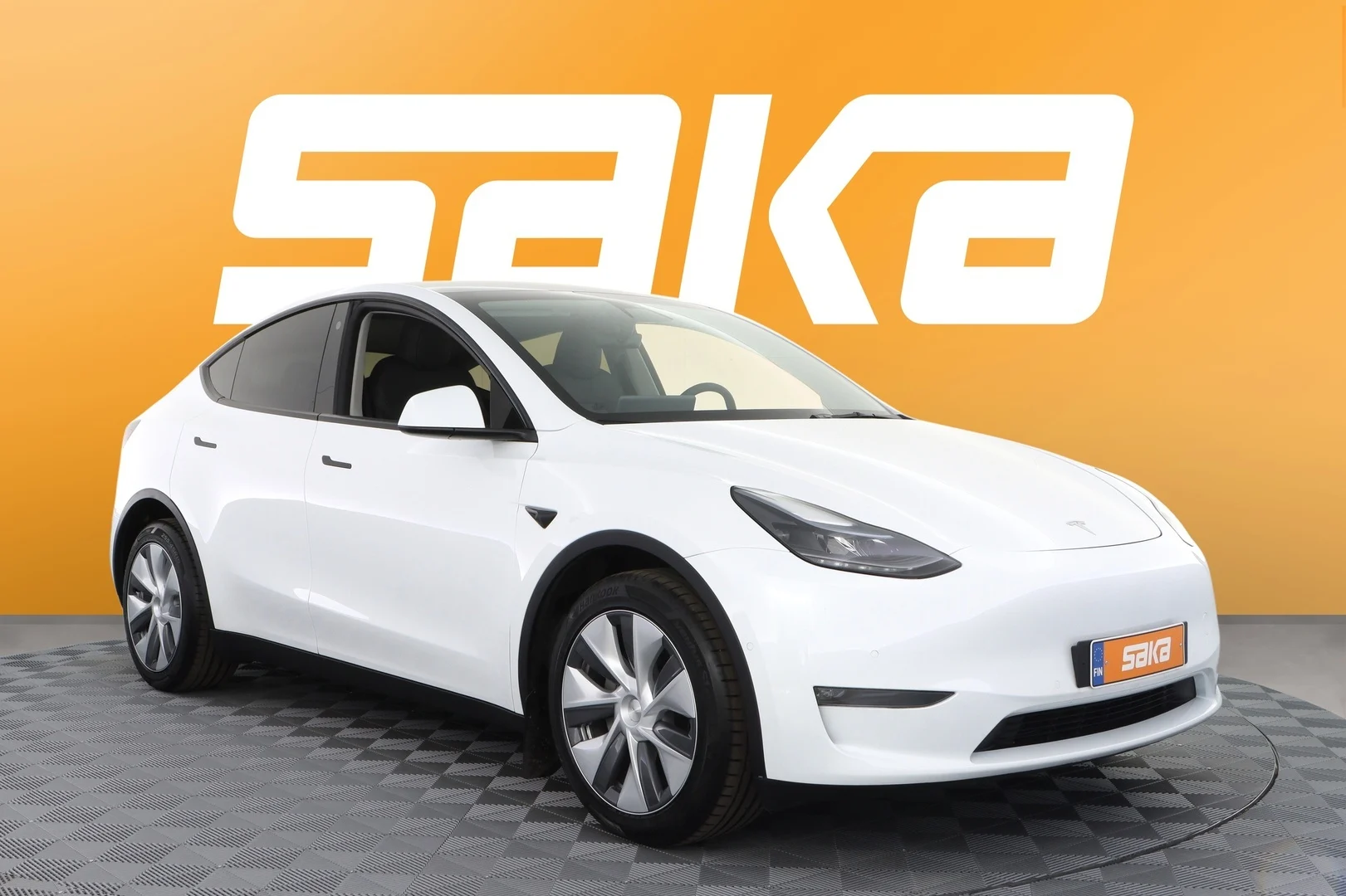 Car Image - 6OXaka8mVGQyCFP616dBtJ