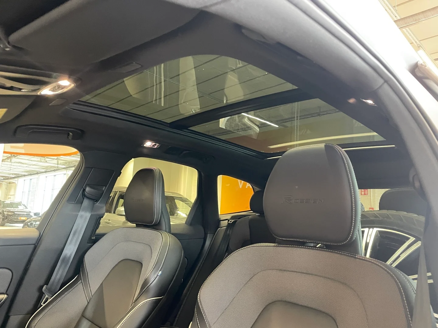 Car Image - 2msqeARjcS6VOZmfLcsnG5