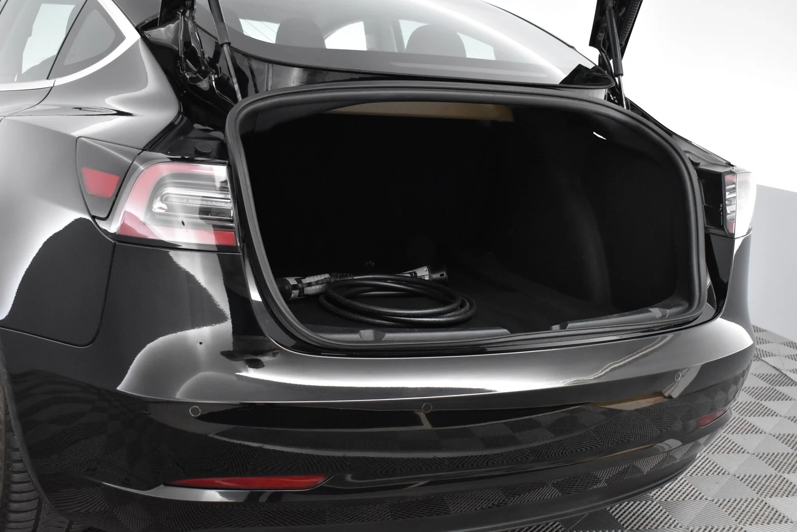 Car Image - 3roKmimTmOTxrwjXNScHJk
