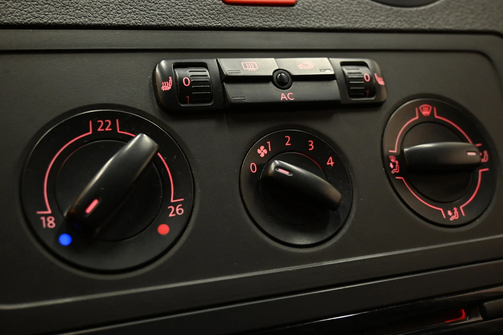 Car Image - 1qVVGJm7D5wfBsvIJ0WUxf