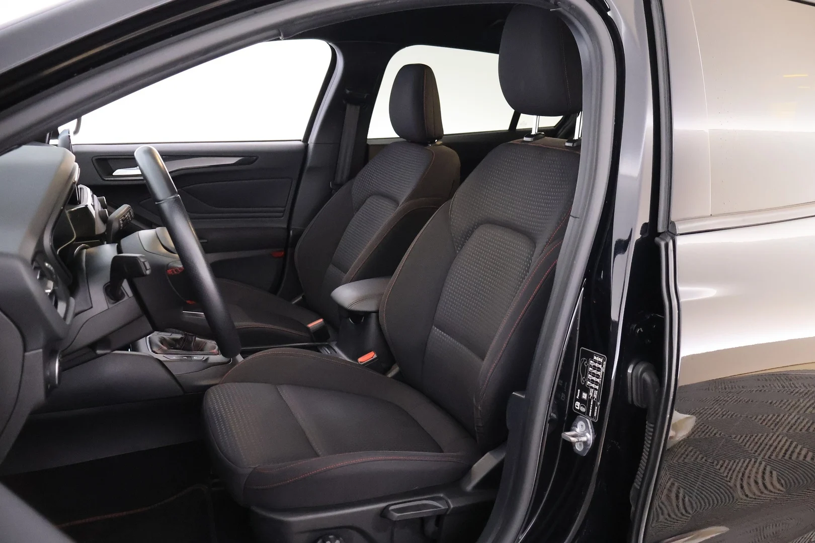 Car Image - 2jH0ujOAZb2gG7i146SPOd