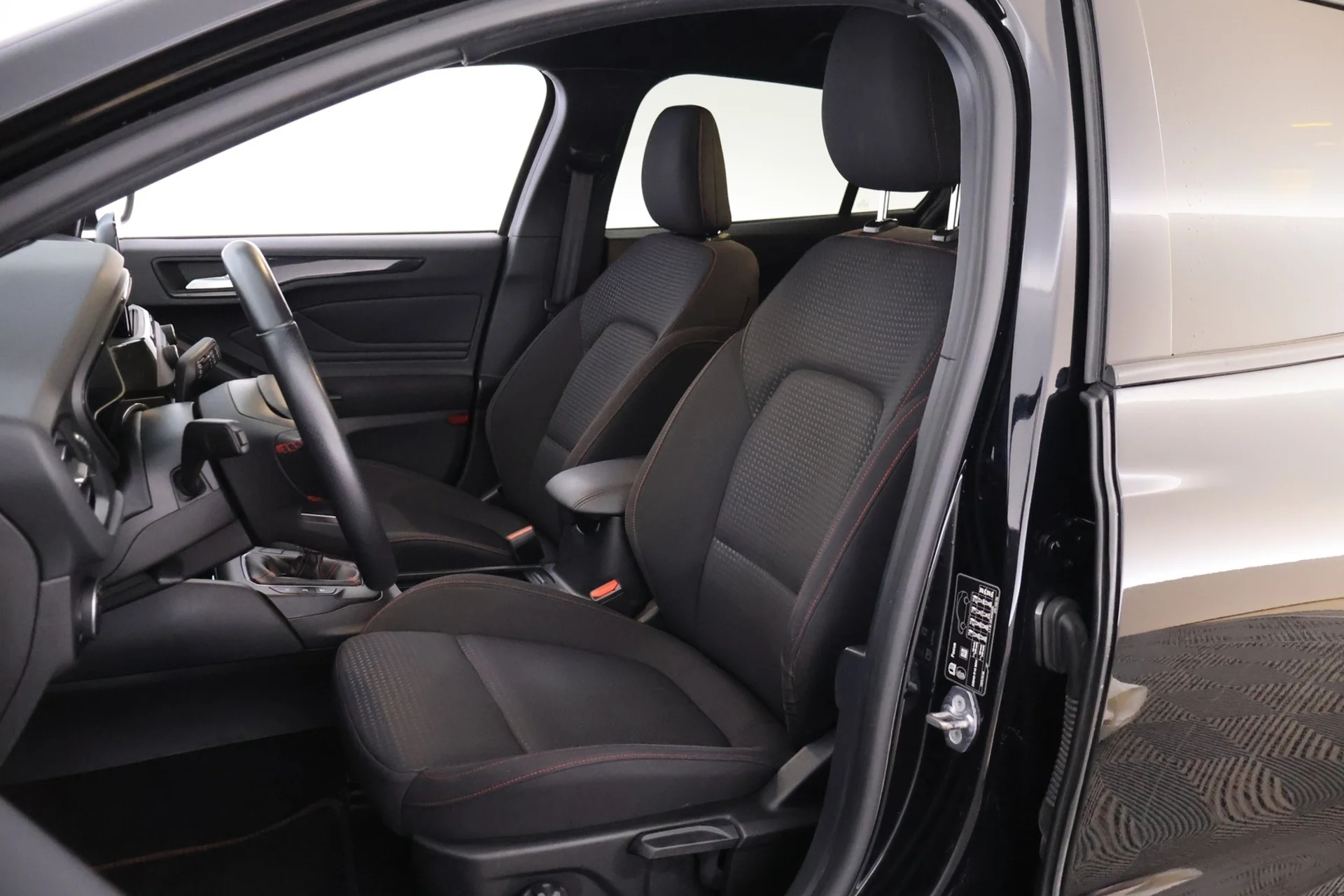 Car Image - 2jH0ujOAZb2gG7i146SPOd