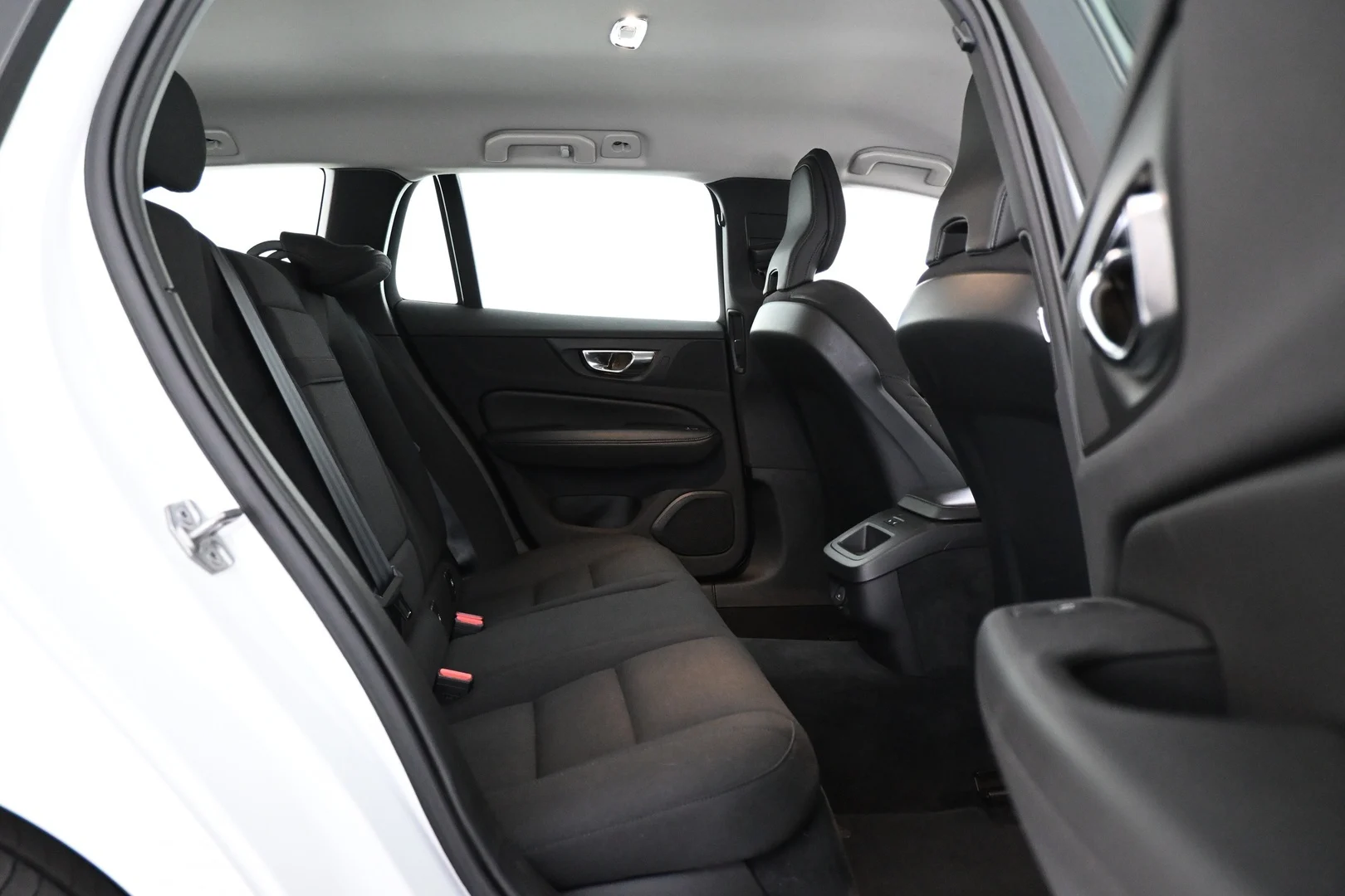 Car Image - 21PGFlkAHPEVoWABXKwtmR