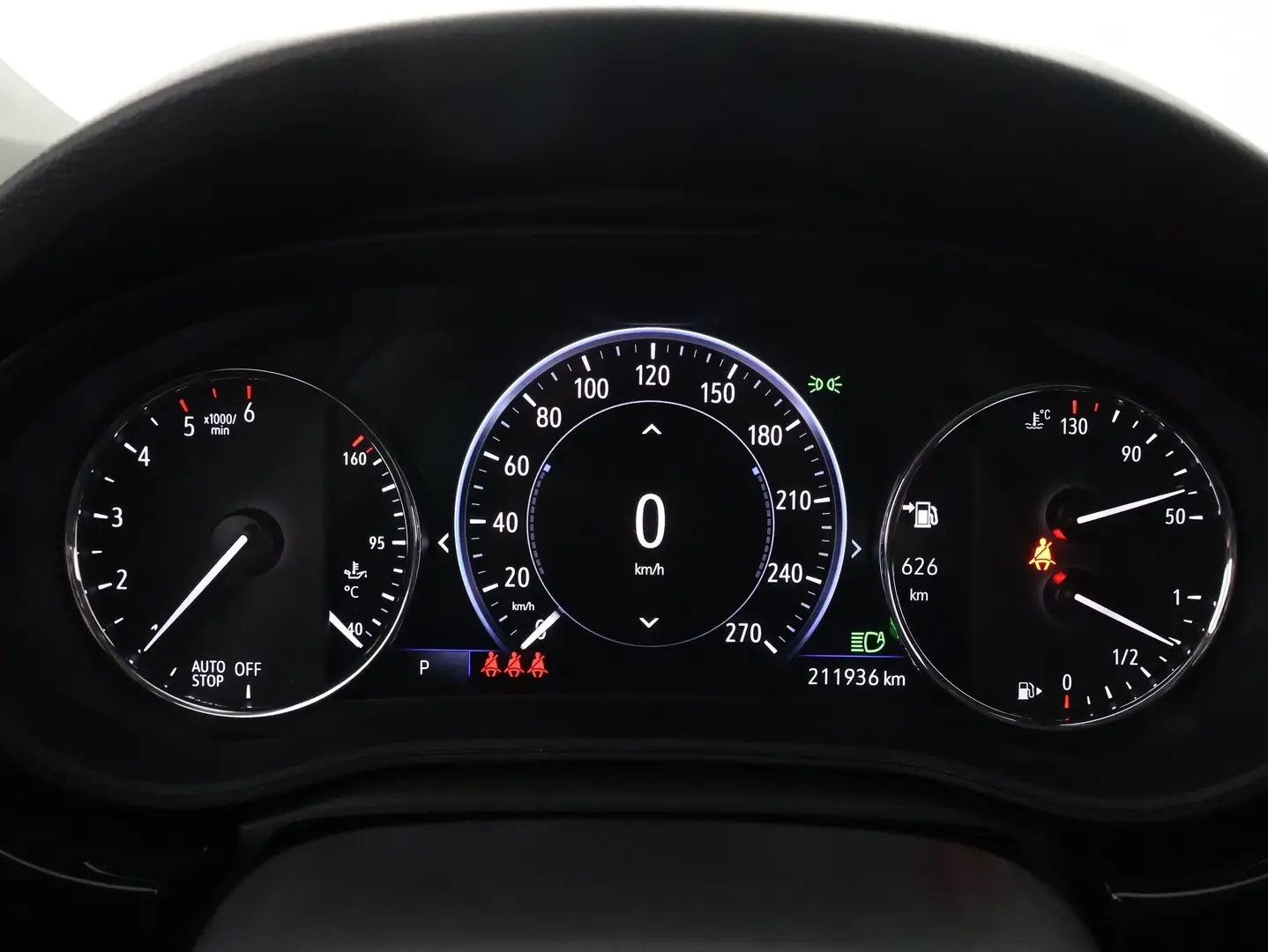 Car Image - 4e2V9XNGk8qTuFoMZzAnIM
