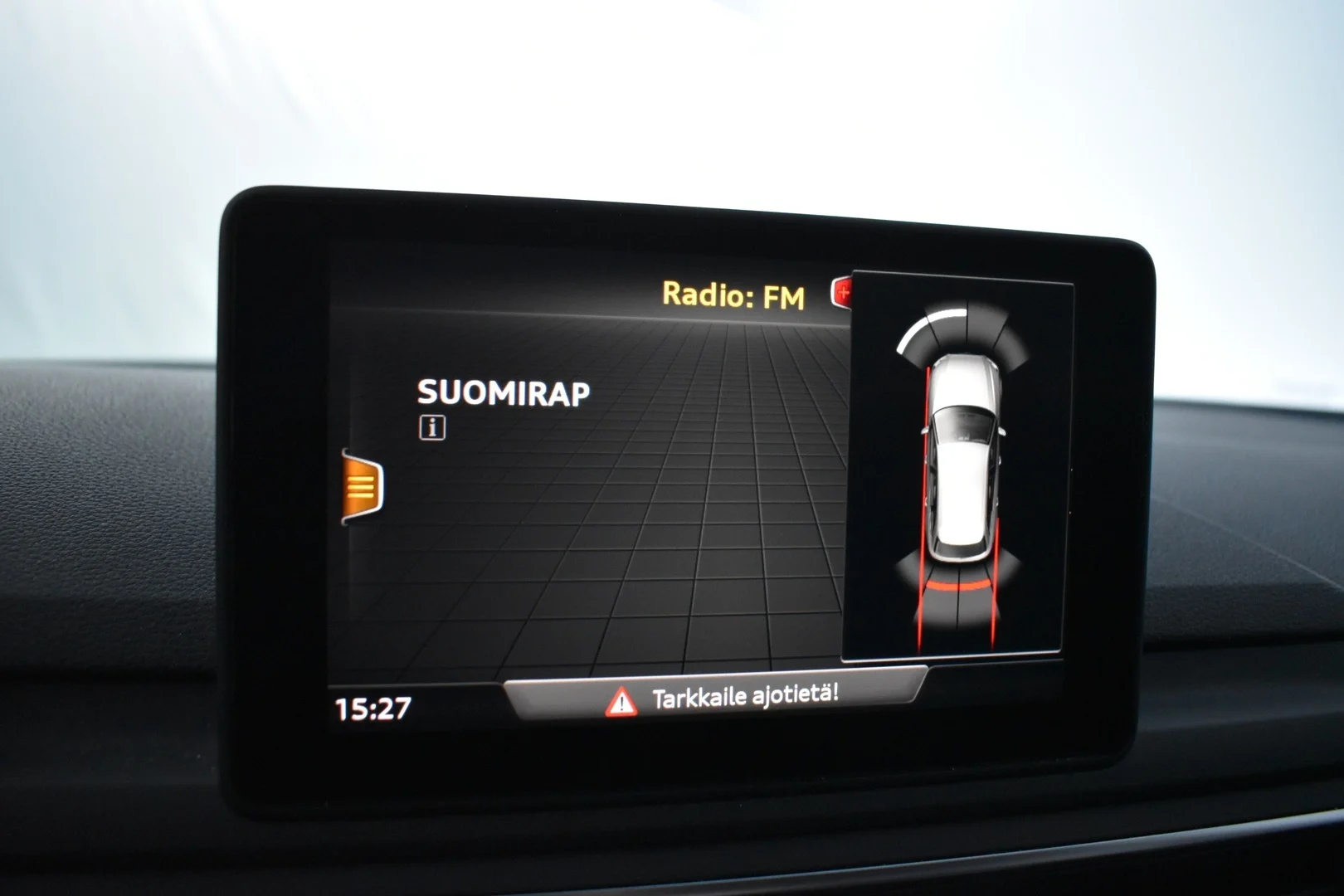 Car Image - 37bQNpfaFR9haYB18w31TM