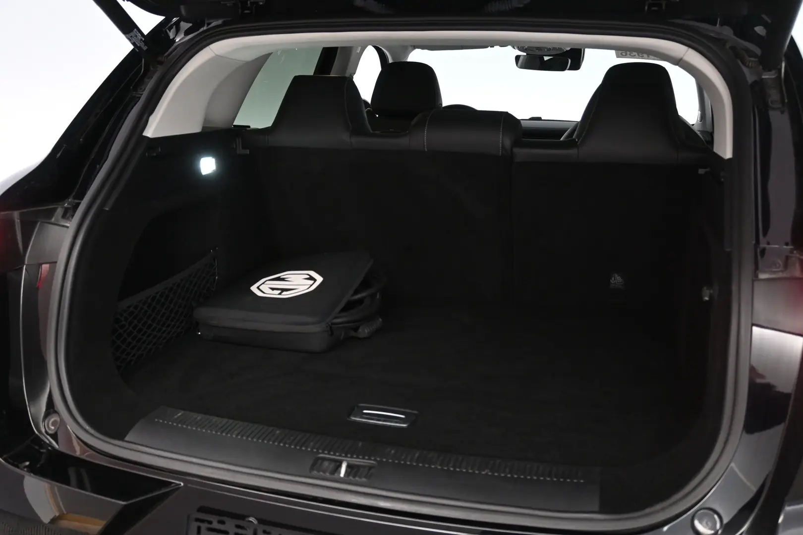 Car Image - 6XBvbu4y2eTy3YmsEFSvm0