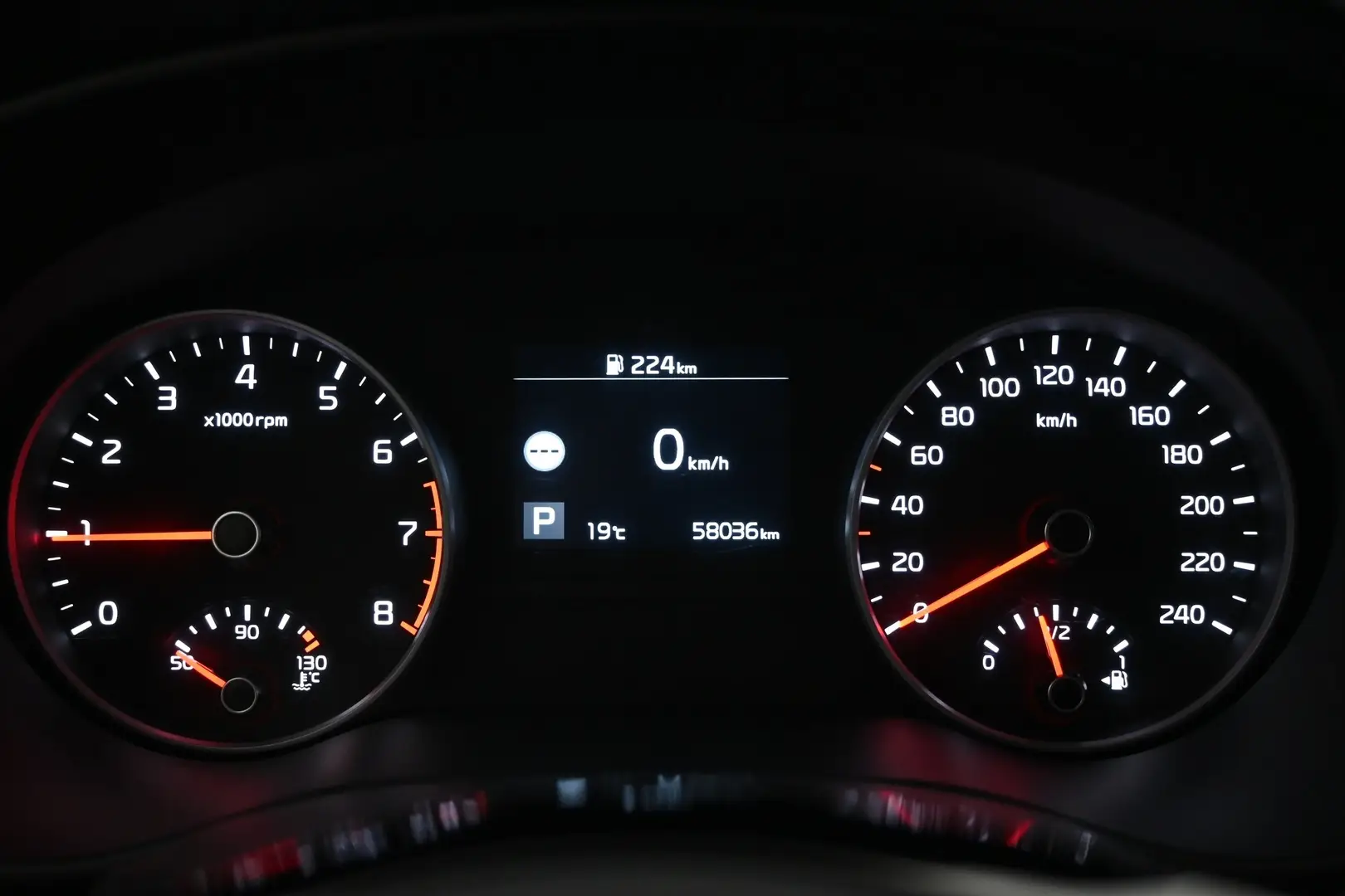 Car Image - 1LZdJTPX2oReWrXpjeiezG