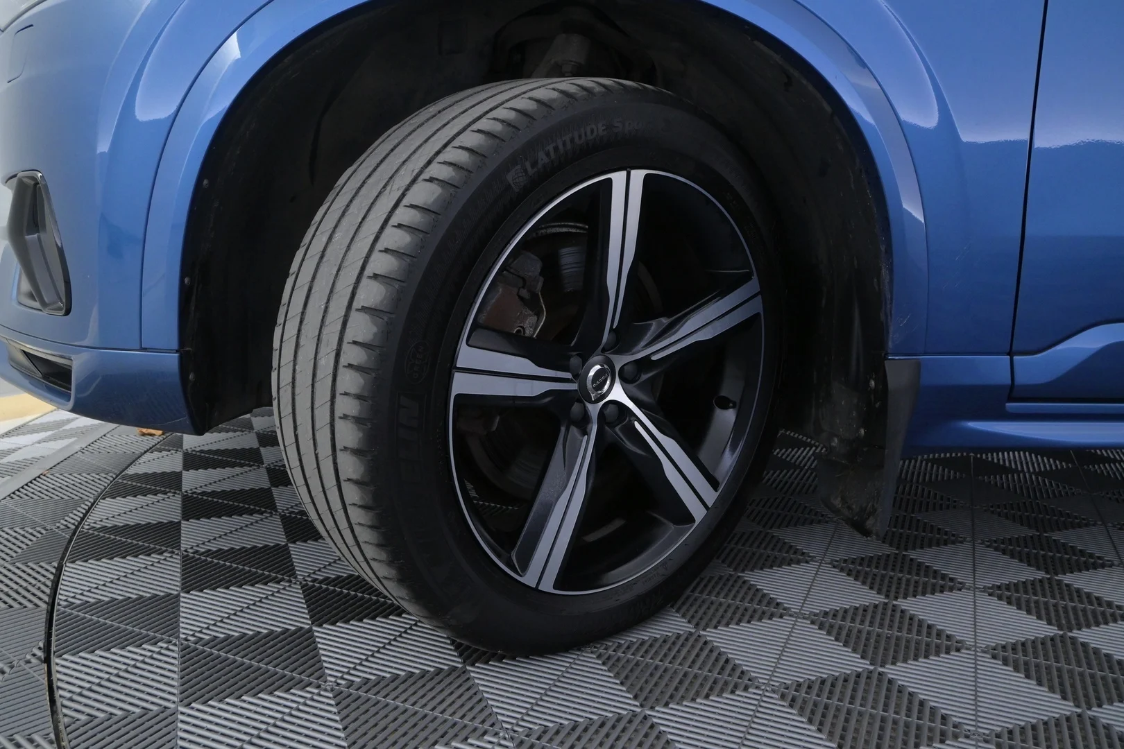 Car Image - 21TbOaS9qVHTYYPGSfTiAh