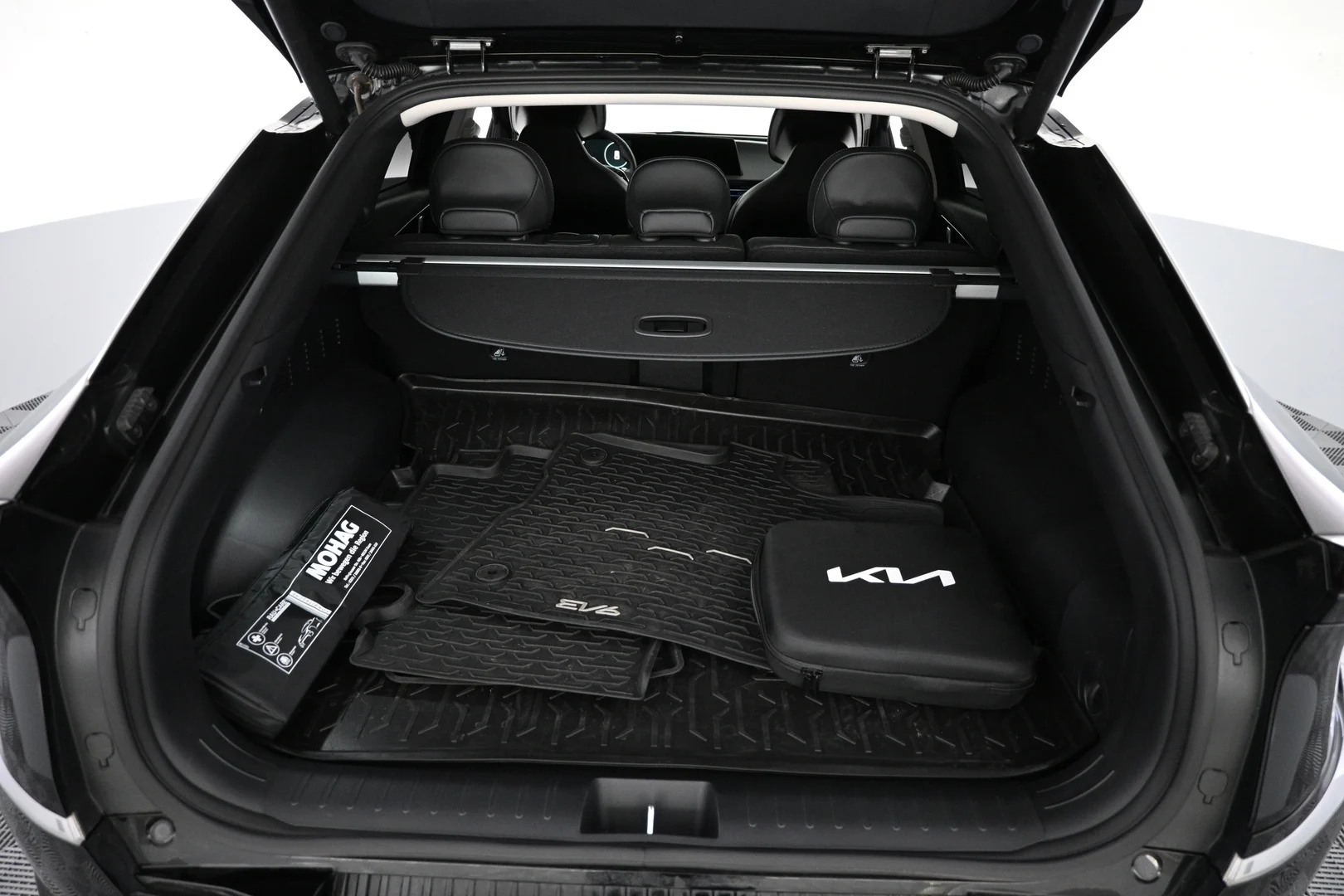 Car Image - 7GCVjI4oP4fBXxUBjXS8QR