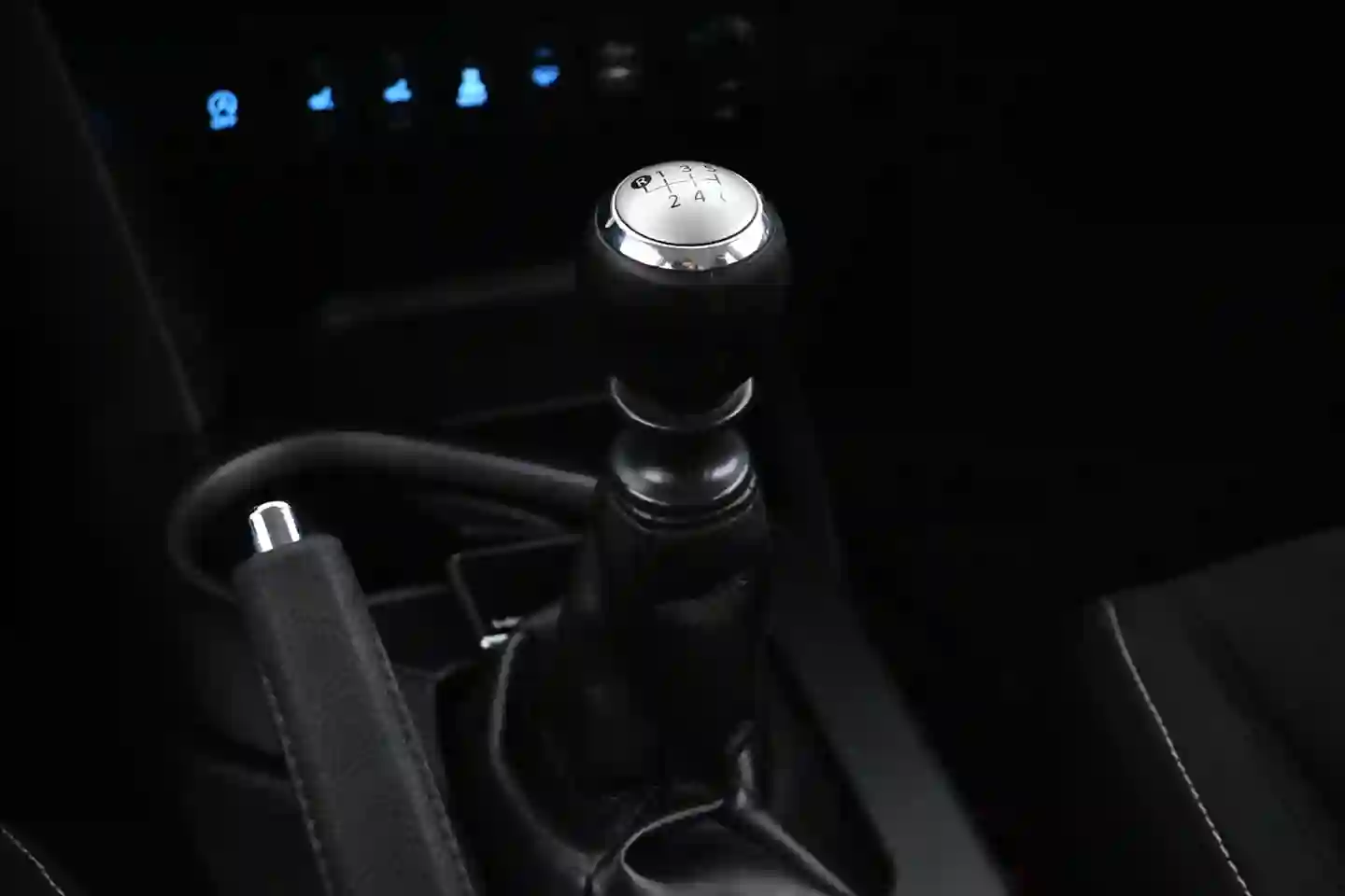 Car Image - 4dysCrkxrcamus2g51ecmc