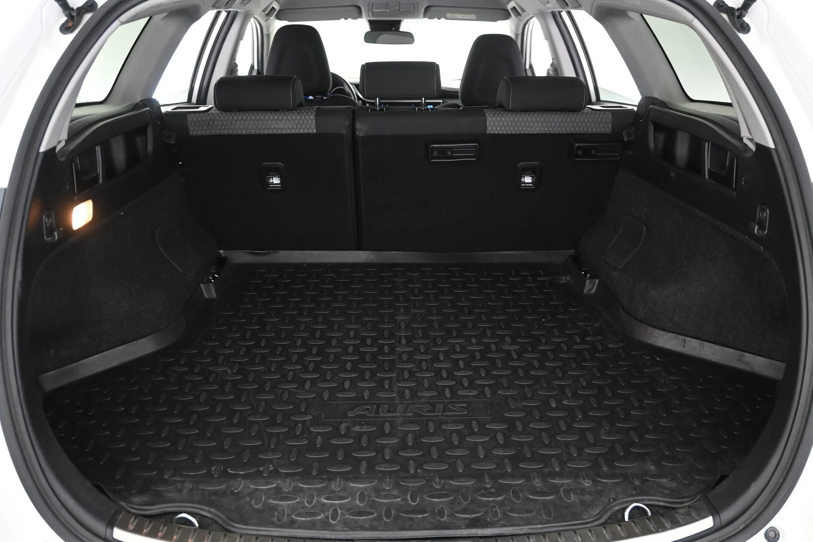 Car Image - 6LRH8kBw8y2PjkjJOlS2Ra