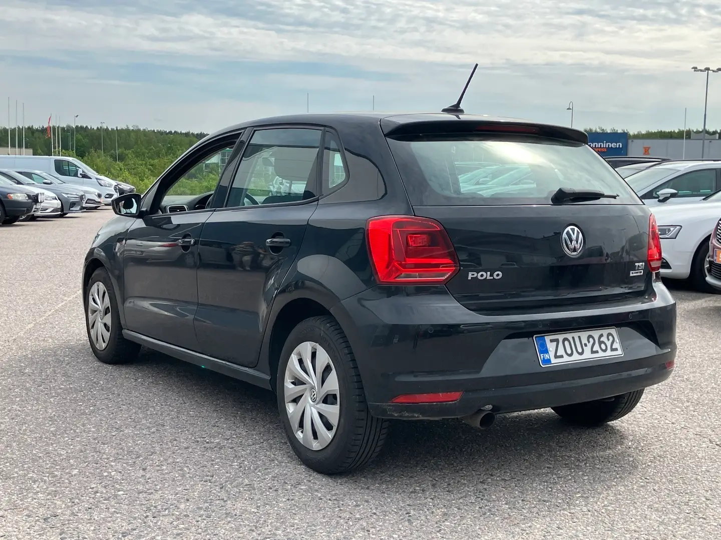 Car Image - 3Cv8vD8qEp9RQxSbxDk5xf