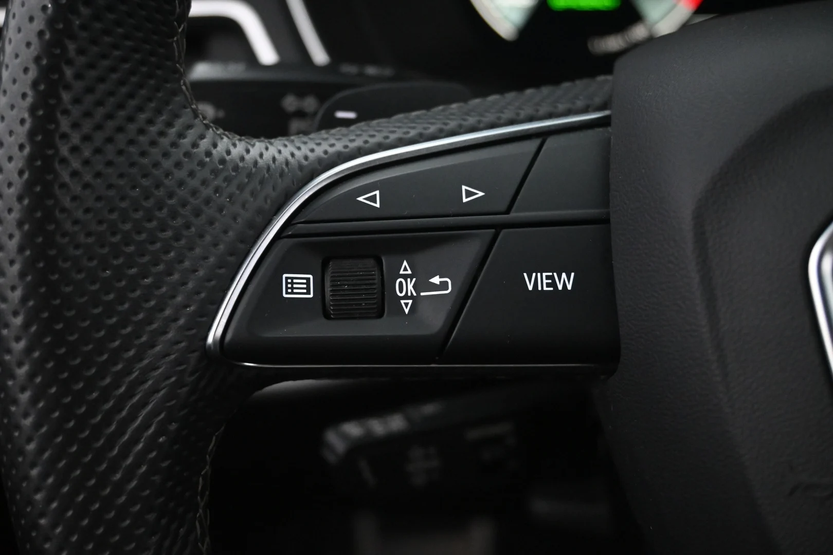 Car Image - EIEKUhBMwKNfCOkYIwOe0