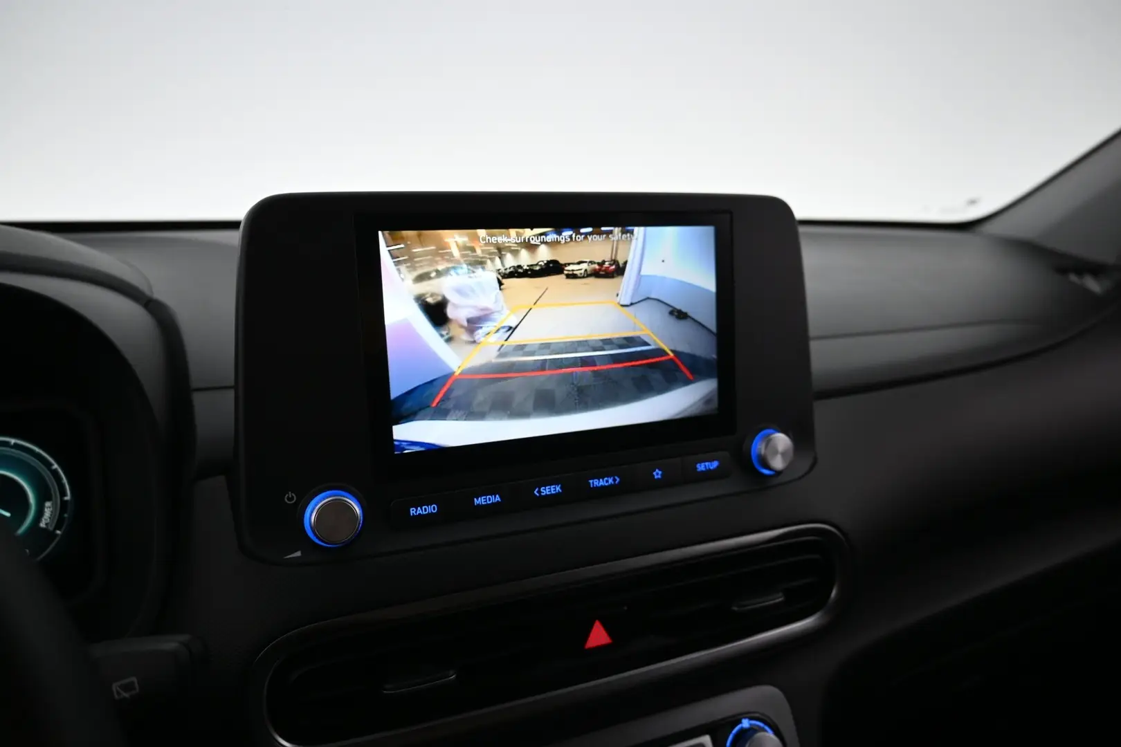 Car Image - 3Op5XNjLzVi8AiK4qazNKc