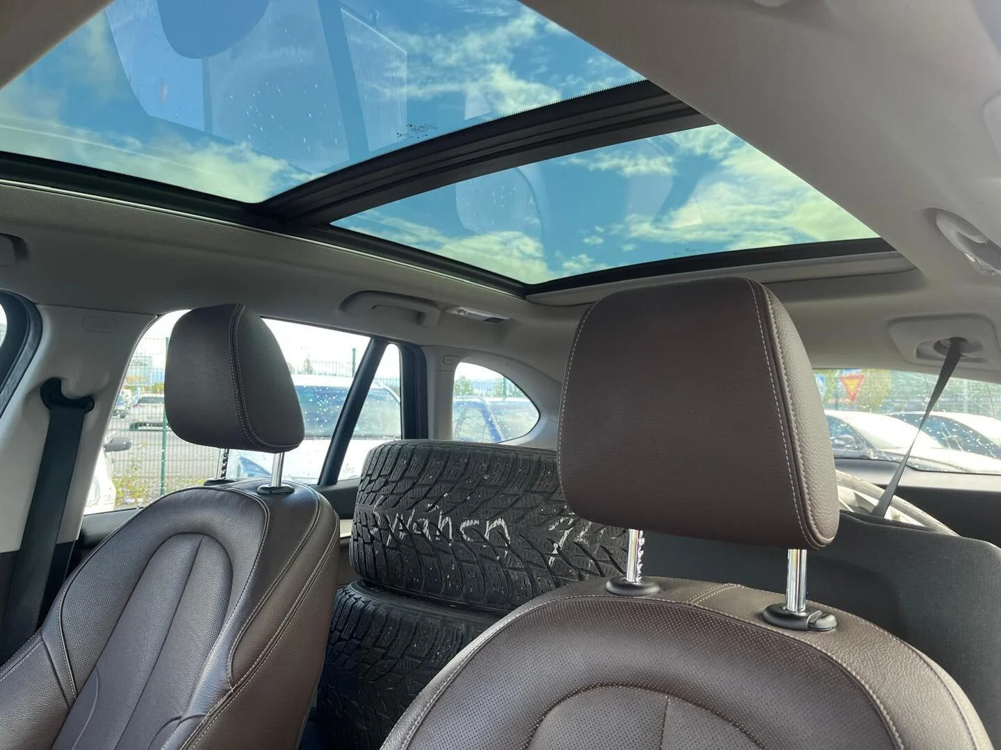 Car Image - 49MB7kUPoRBVC9ne16ksw6