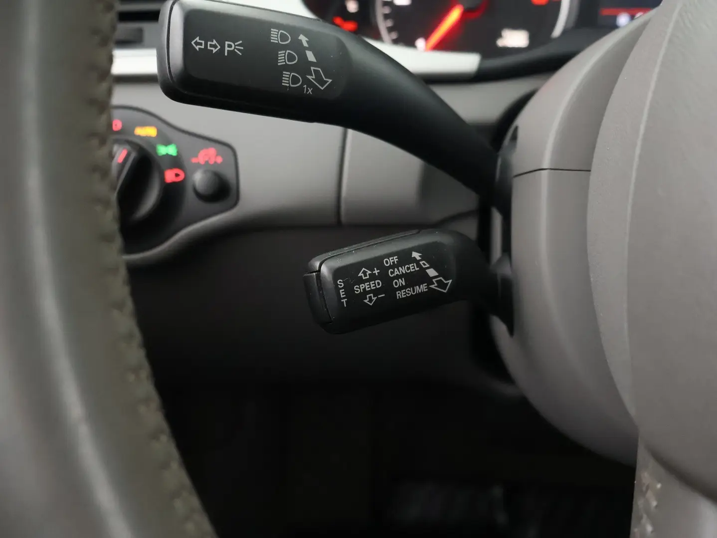 Car Image - 2HOOY4mIWZ1IS5lW04kj7I