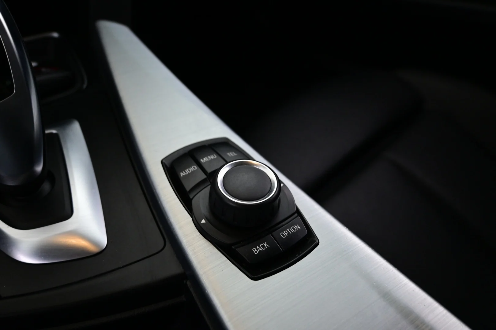 Car Image - 6dCkrebZqHaNvh3ca8r2yJ