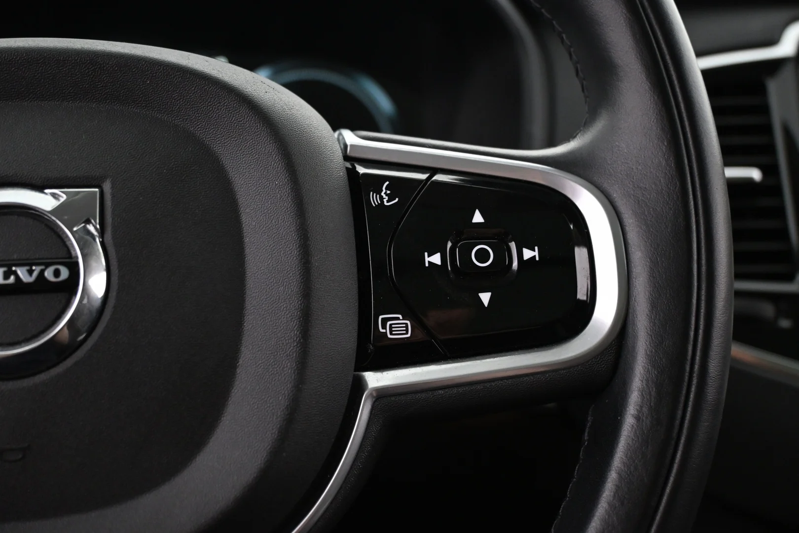 Car Image - 3nw2Urvm7OCjbDd4pqSZN3