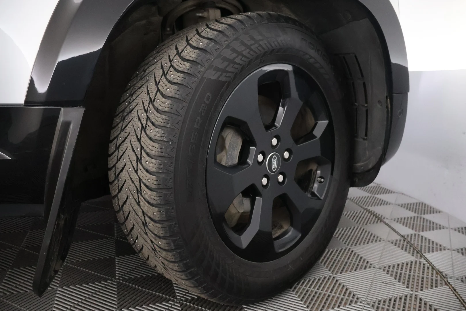 Car Image - 7xNo8mnsDNeMKEUSVNRNk9