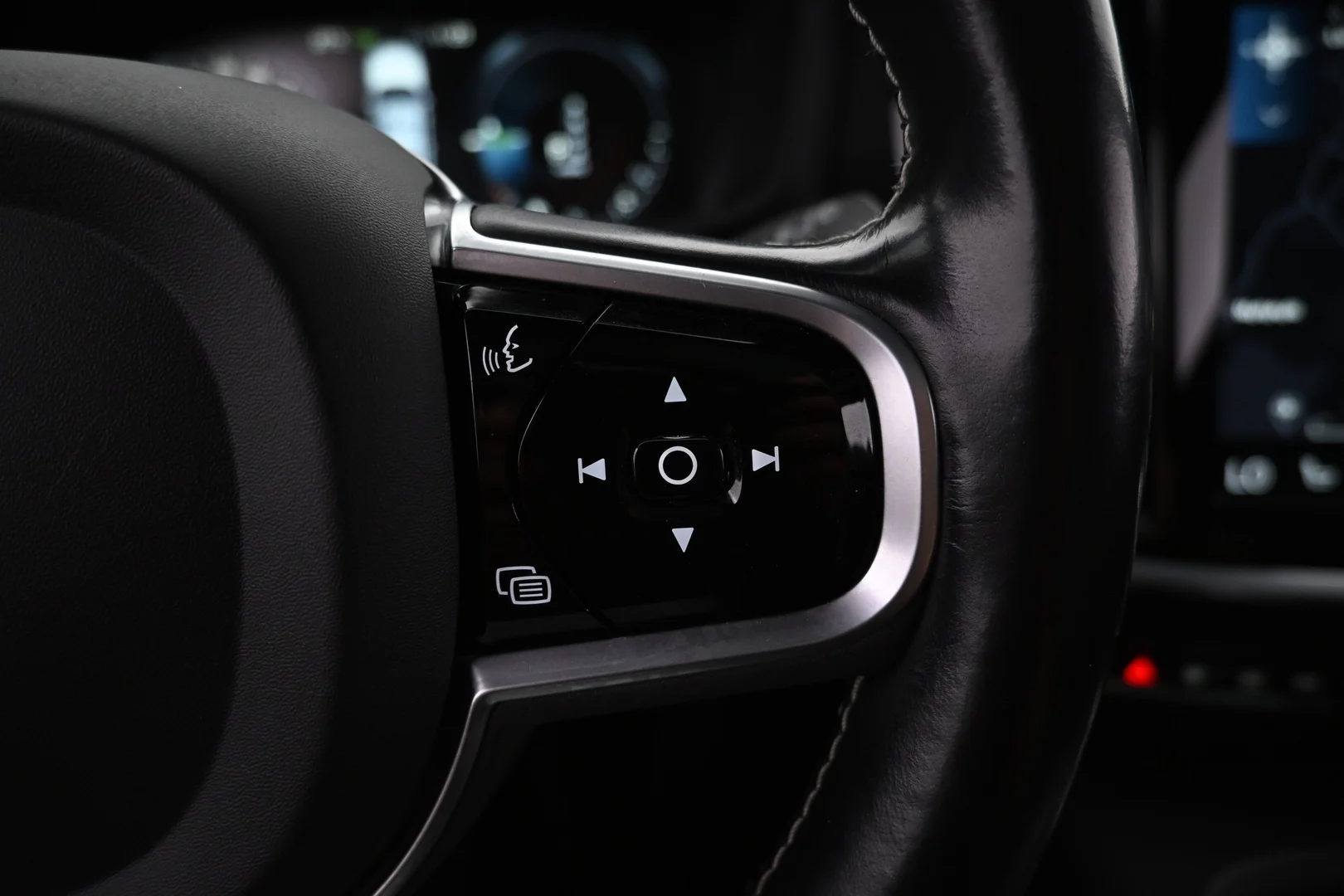 Car Image - 1Cq6QCcDrw4A2cokItoO6I