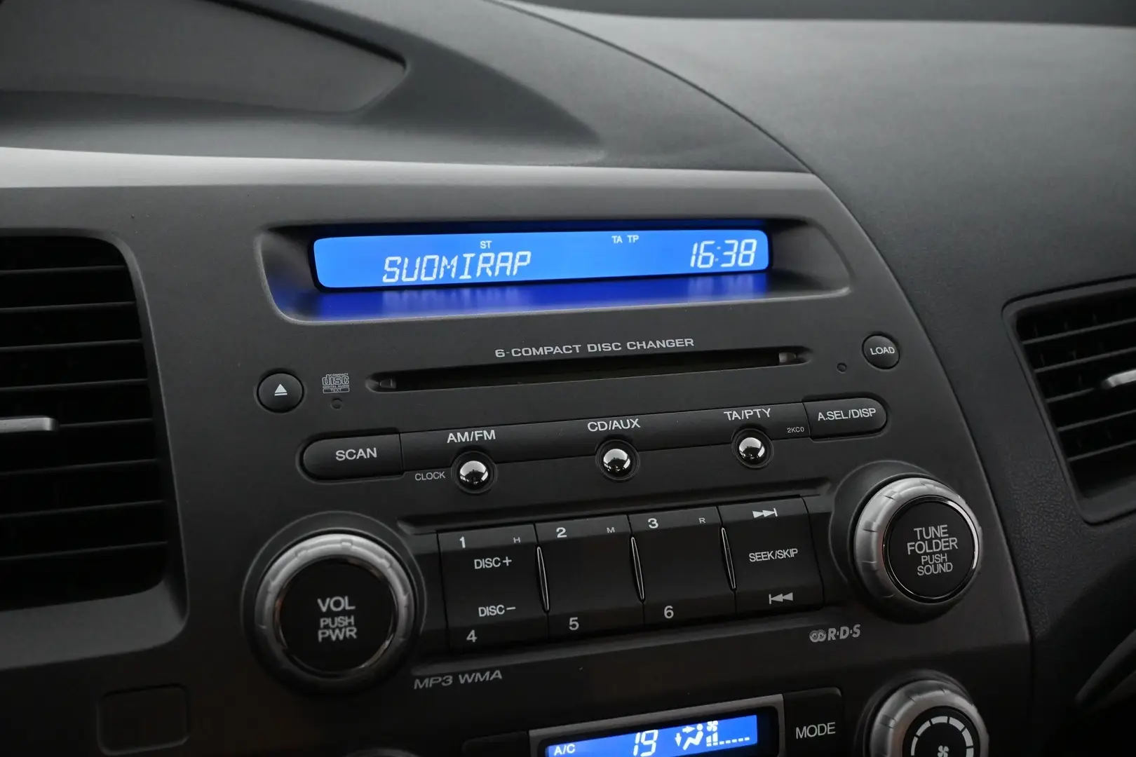 Car Image - 6K02kwqSLDs8t3jGOovnOa