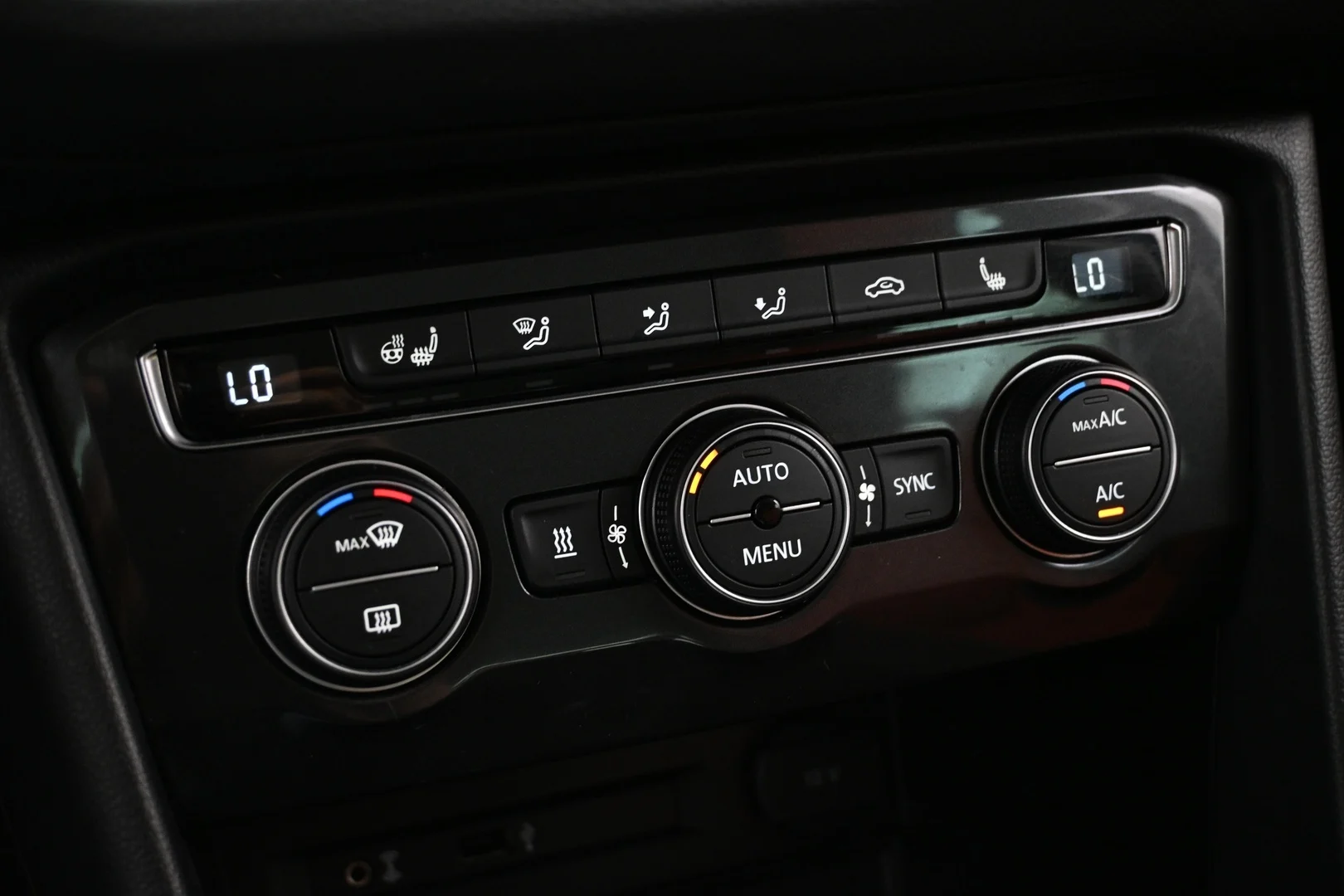 Car Image - 5iuyiGEoBrC00B5TP2bWYg