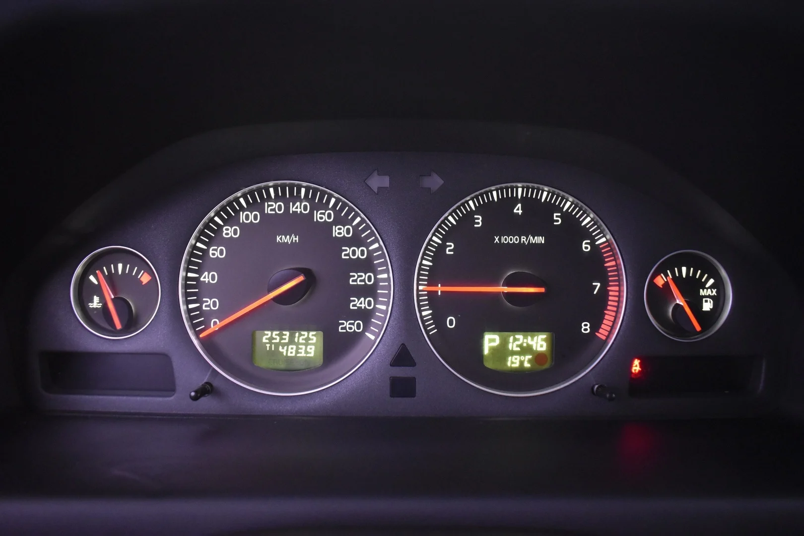 Car Image - 5g1S1ZvTTghKaqMg5p9FuG