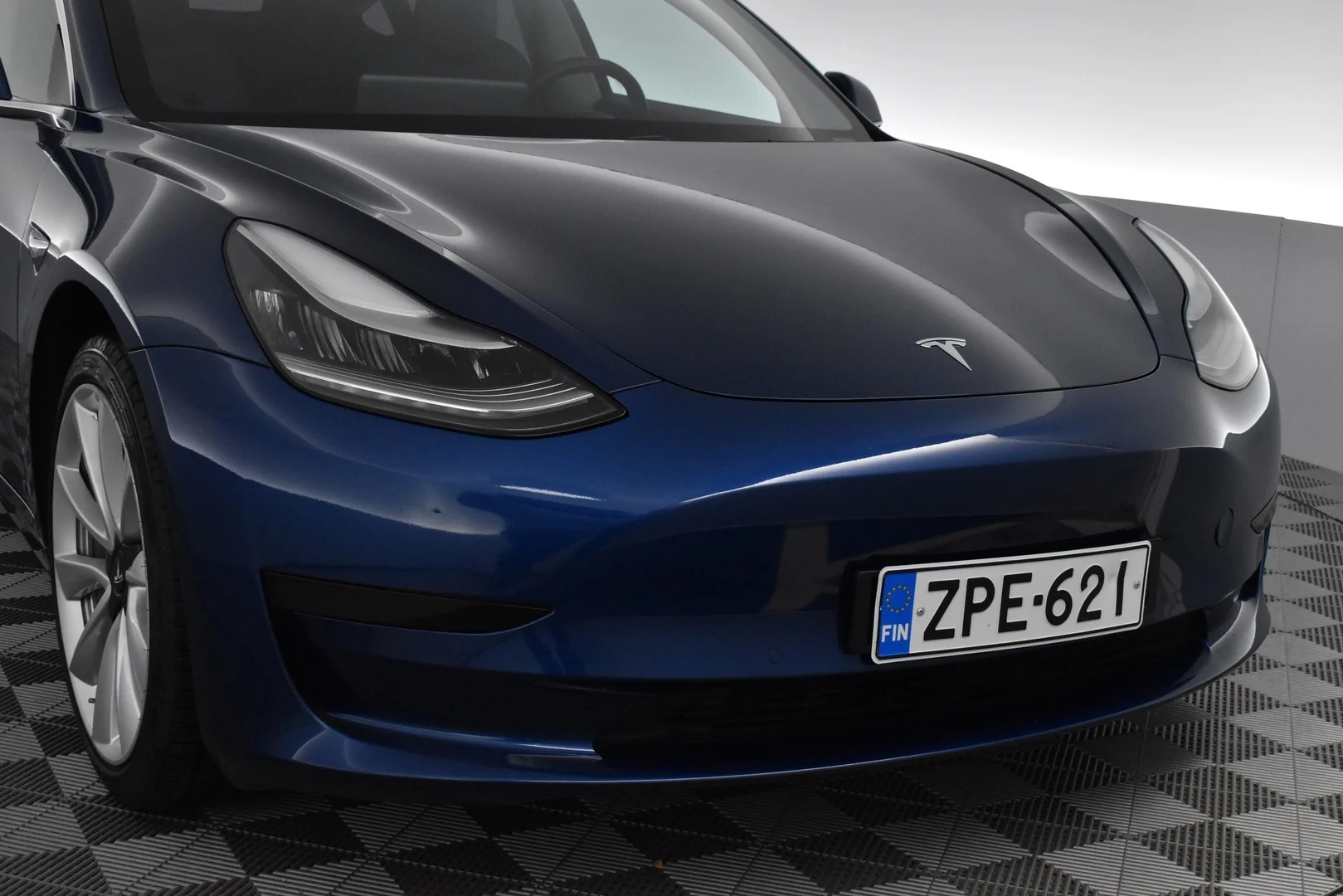 Car Image - 3WHcC3bUKjarAtOpcViFYp