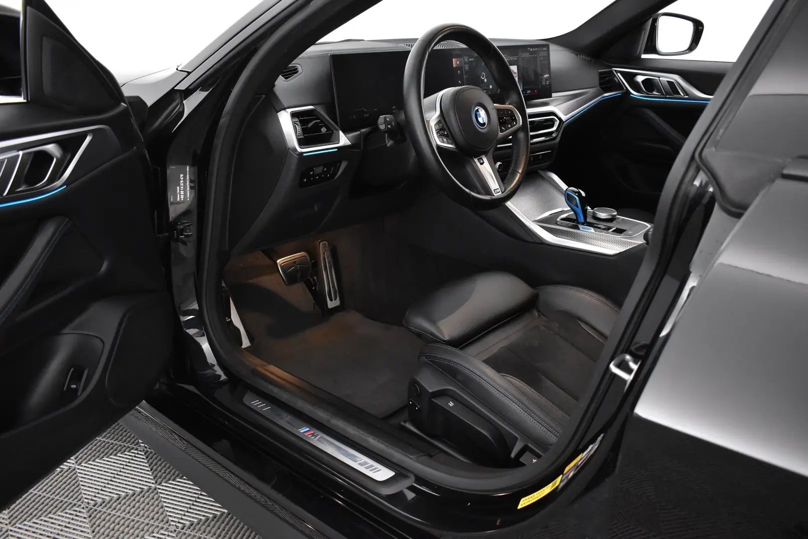 Car Image - Yb0MM4w2iCKx0HppUfW64