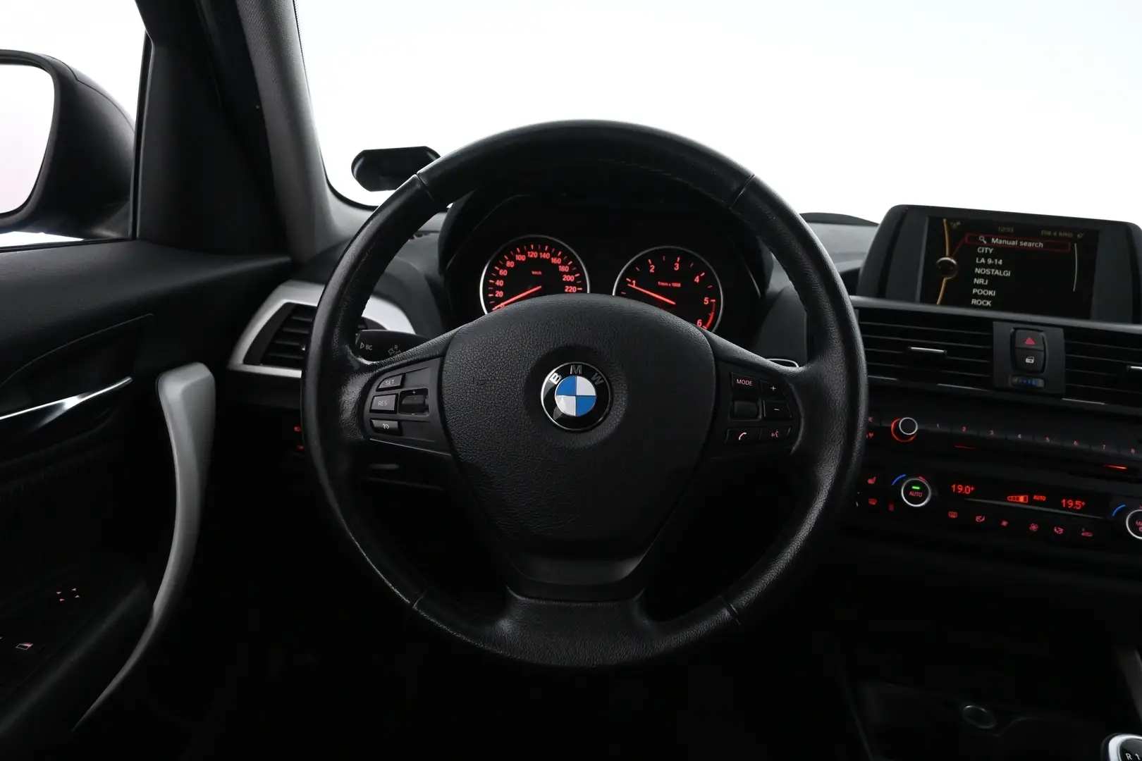 Car Image - 5XSaGntTaxHp8b5nDb4hEi