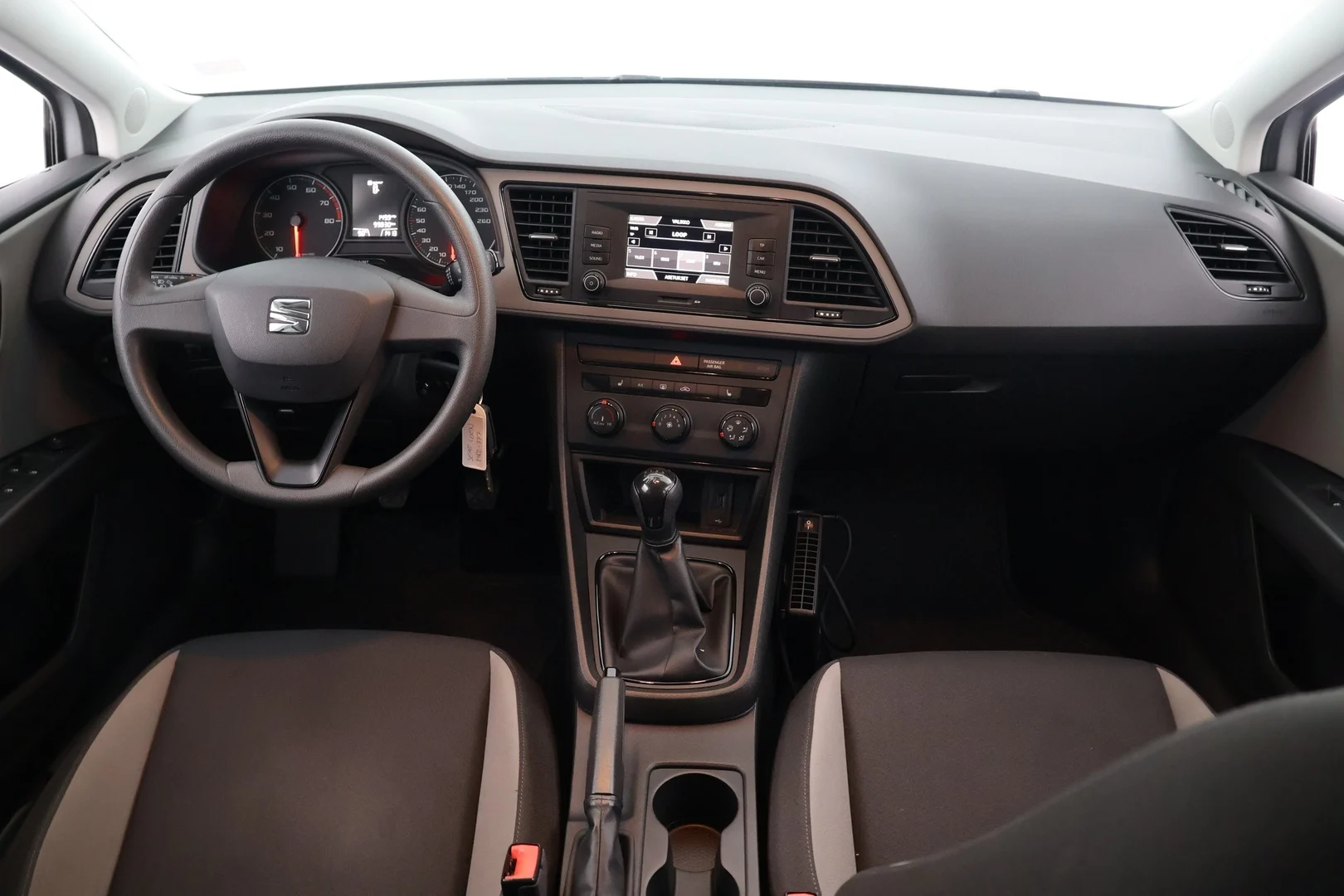 Car Image - 3pTIfaMzYHRWuLGUkG7pMl